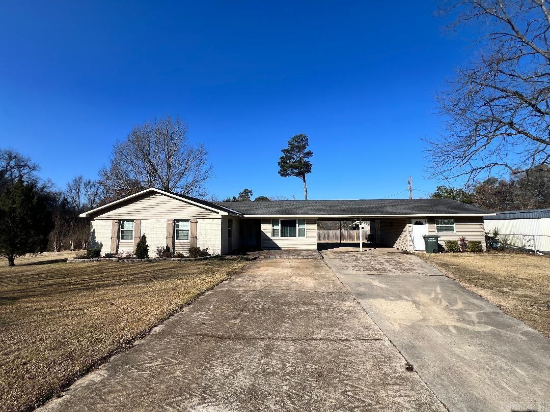 214 Edwards Circle Monticello, AR 71655