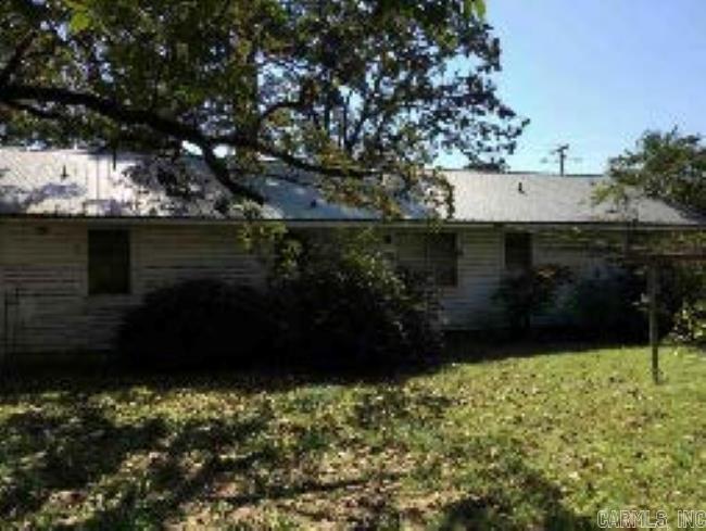 305 E Lindsey  Havana, AR