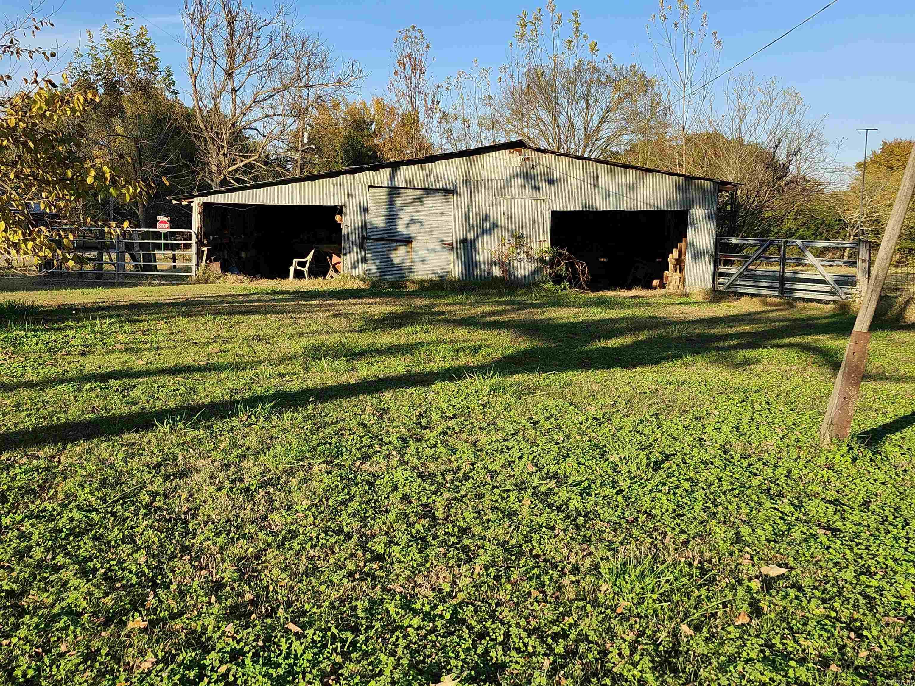 305 E Lindsey  Havana, AR