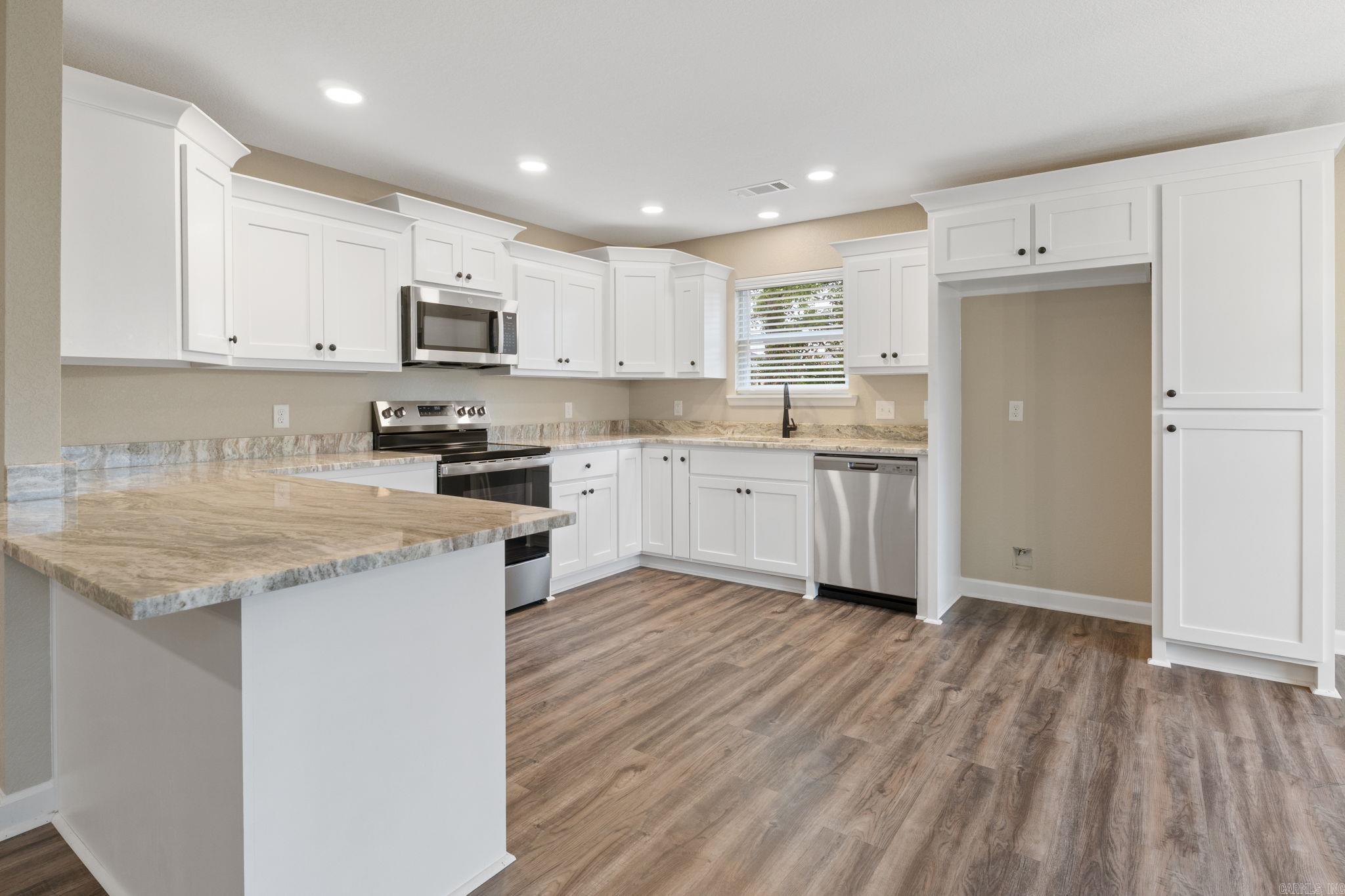 9056 Creek View  Bauxite, AR