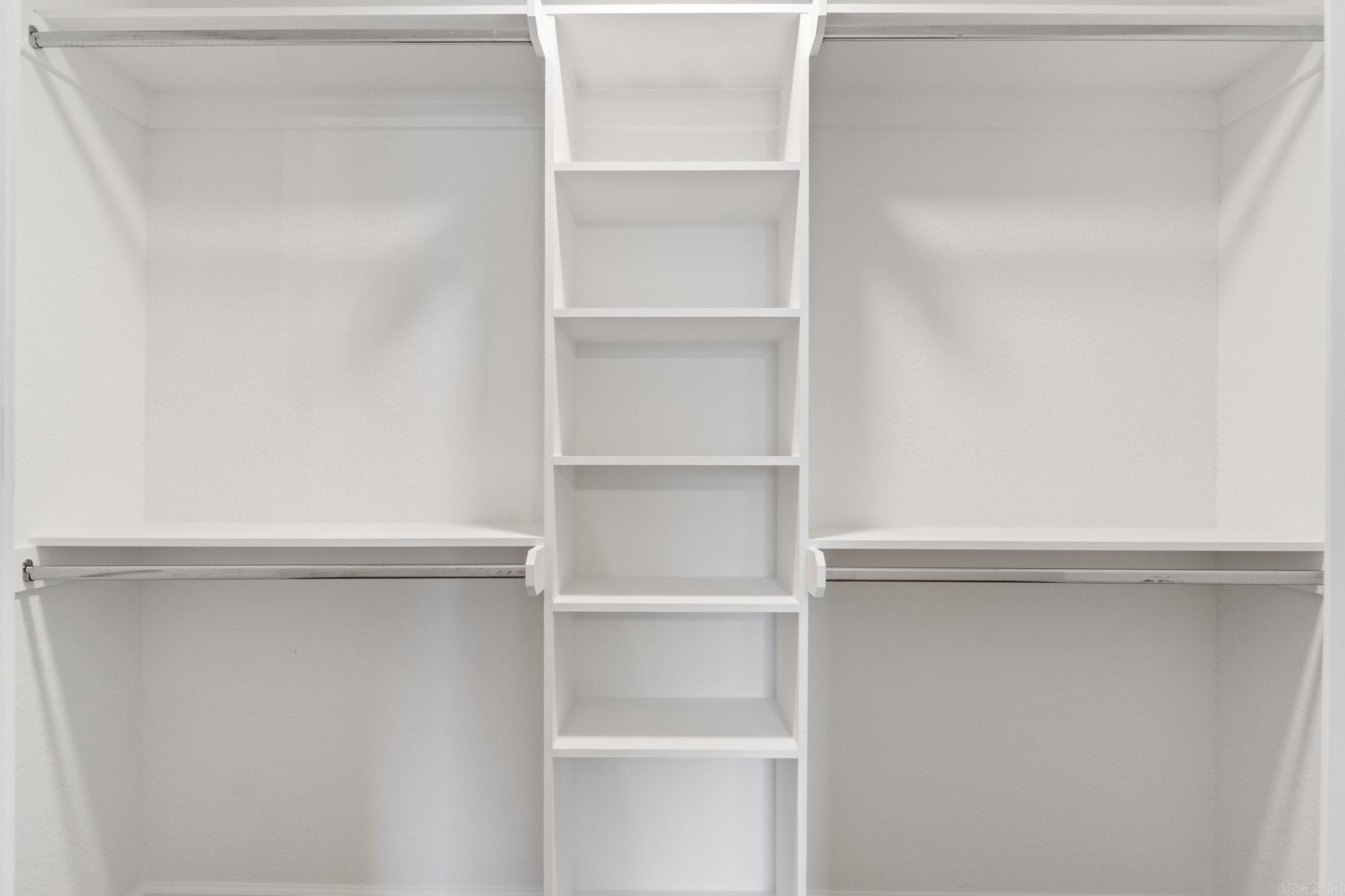 9056 Creek View  Bauxite, AR