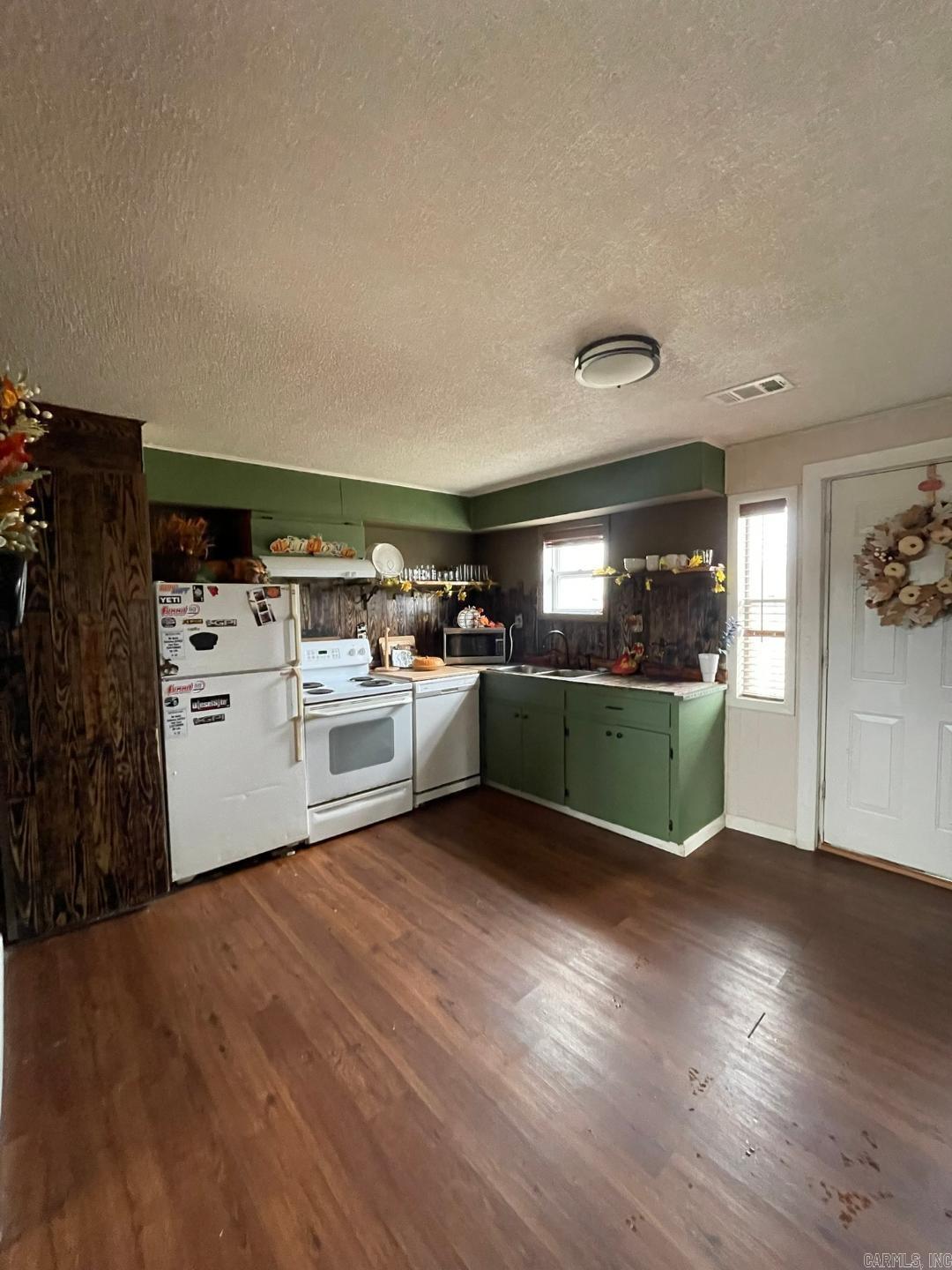 134 Hilltop Lane  Oden, AR