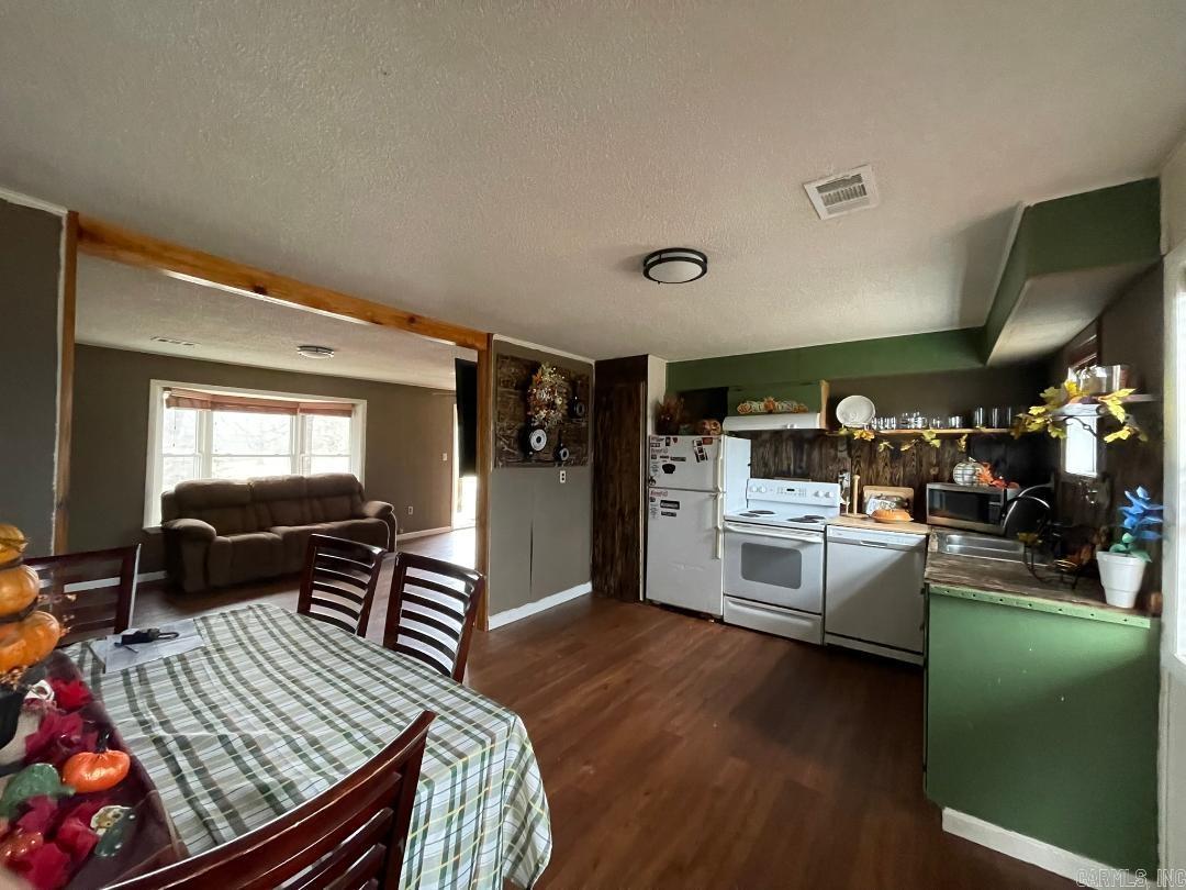 134 Hilltop Lane  Oden, AR