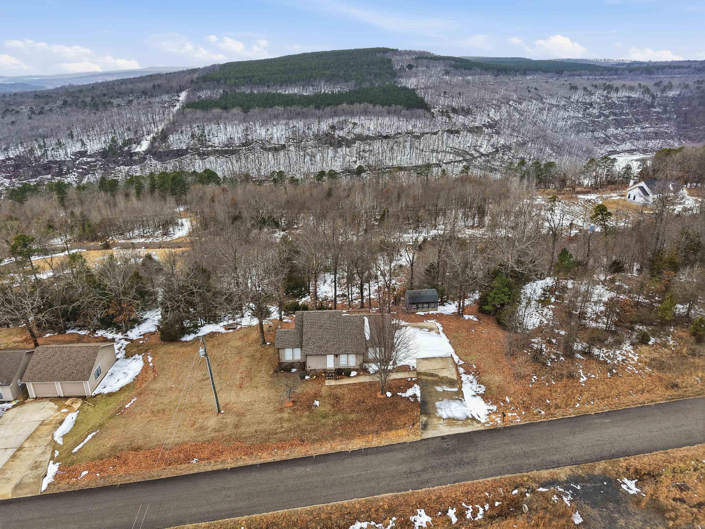 190 Hill Creek  Edgemont, AR