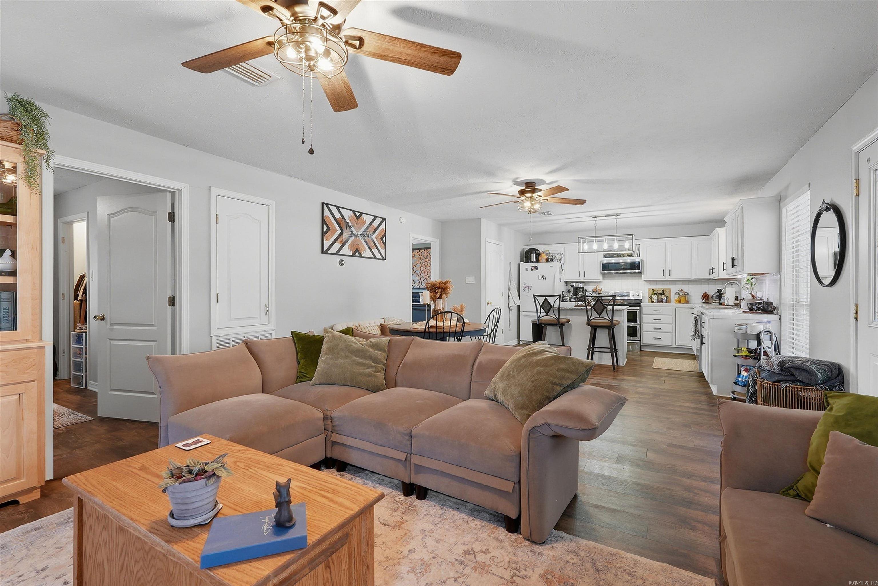 59 Ball Hill Rd  Greenbrier, AR