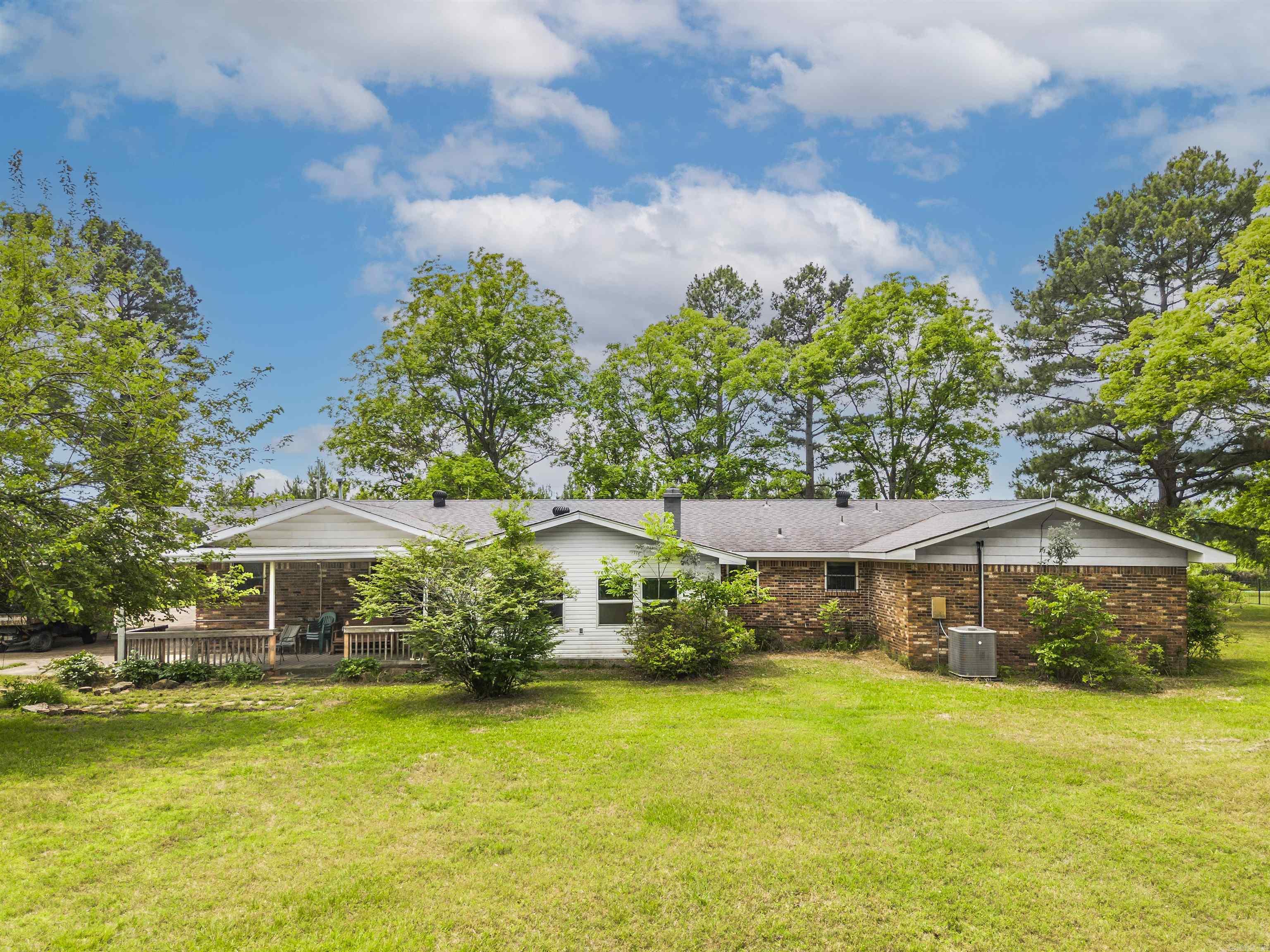 15925 Willits  North Little Rock, AR