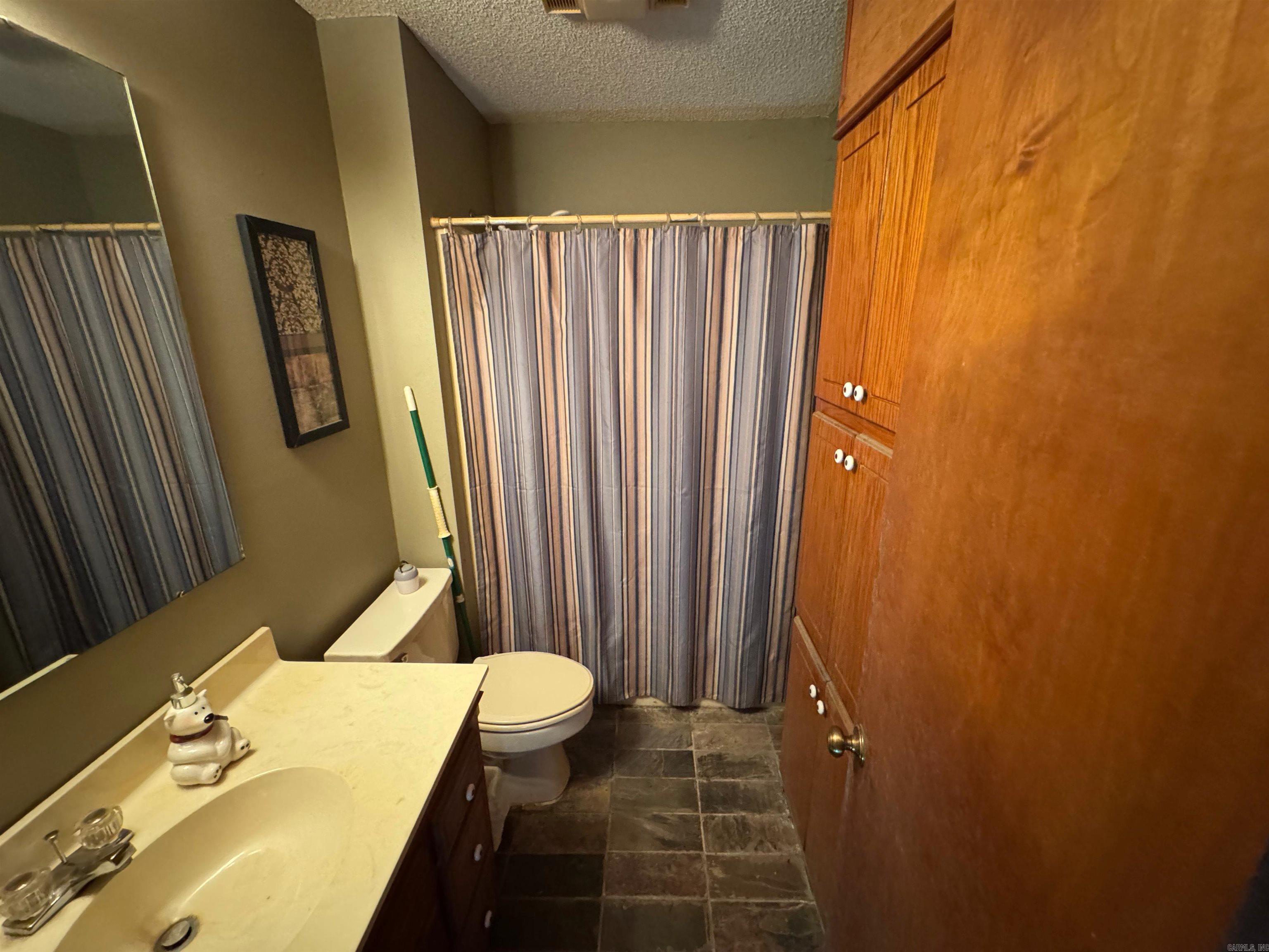 6408 Country Lane  Pine Bluff, AR