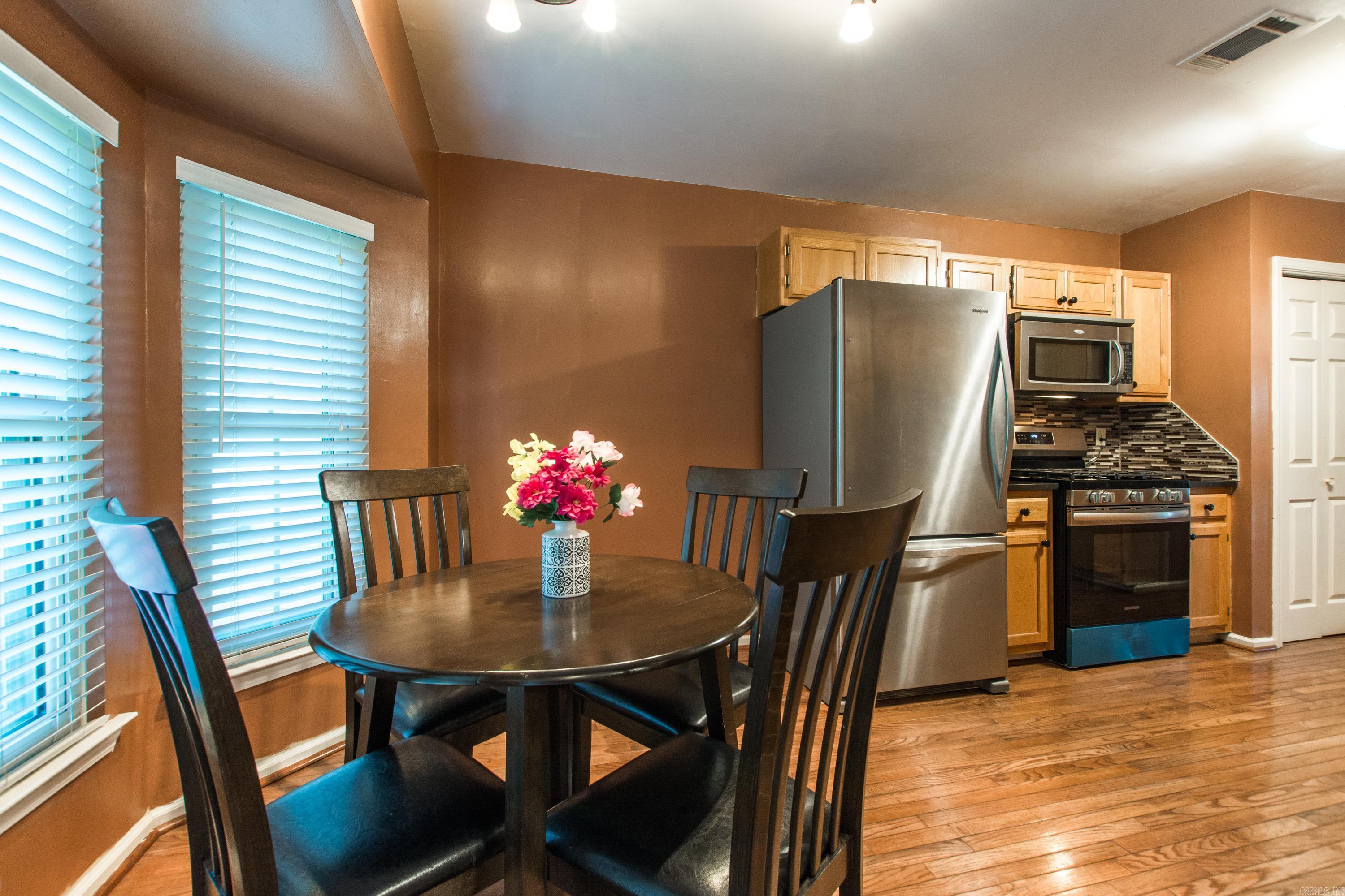 31 Turquoise Drive Maumelle, AR 72113