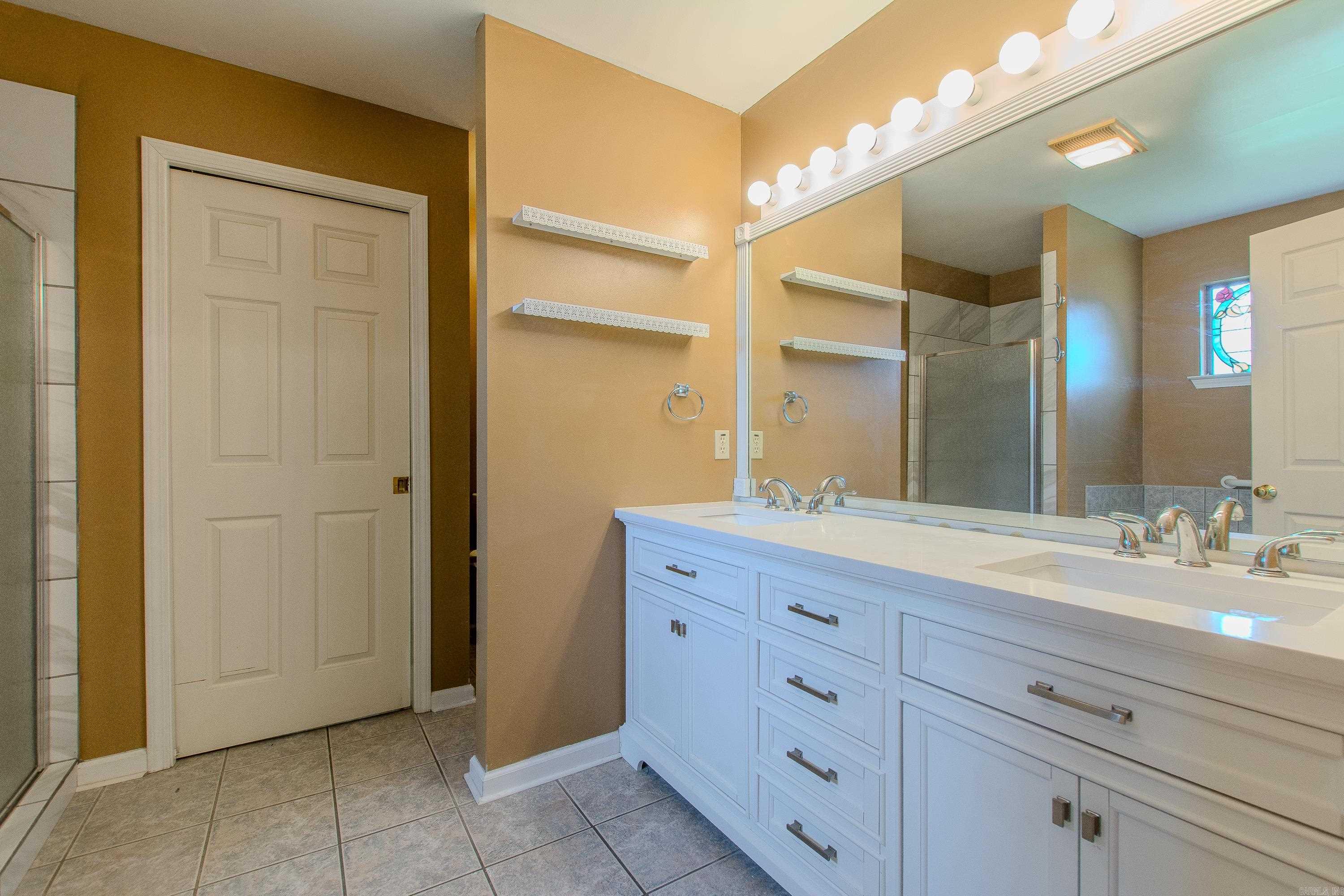 31 Turquoise Drive Maumelle, AR 72113