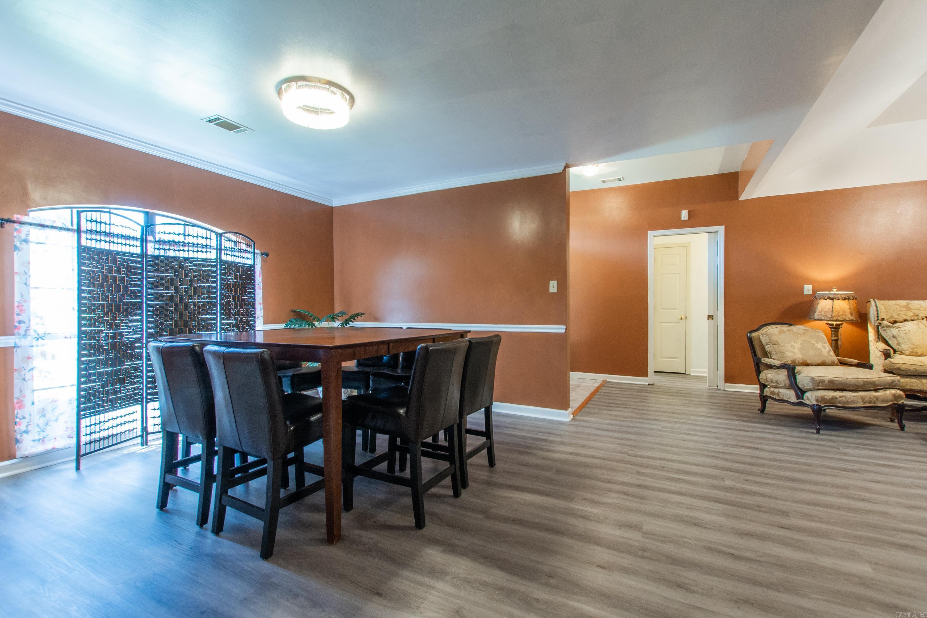 31 Turquoise Drive Maumelle, AR 72113