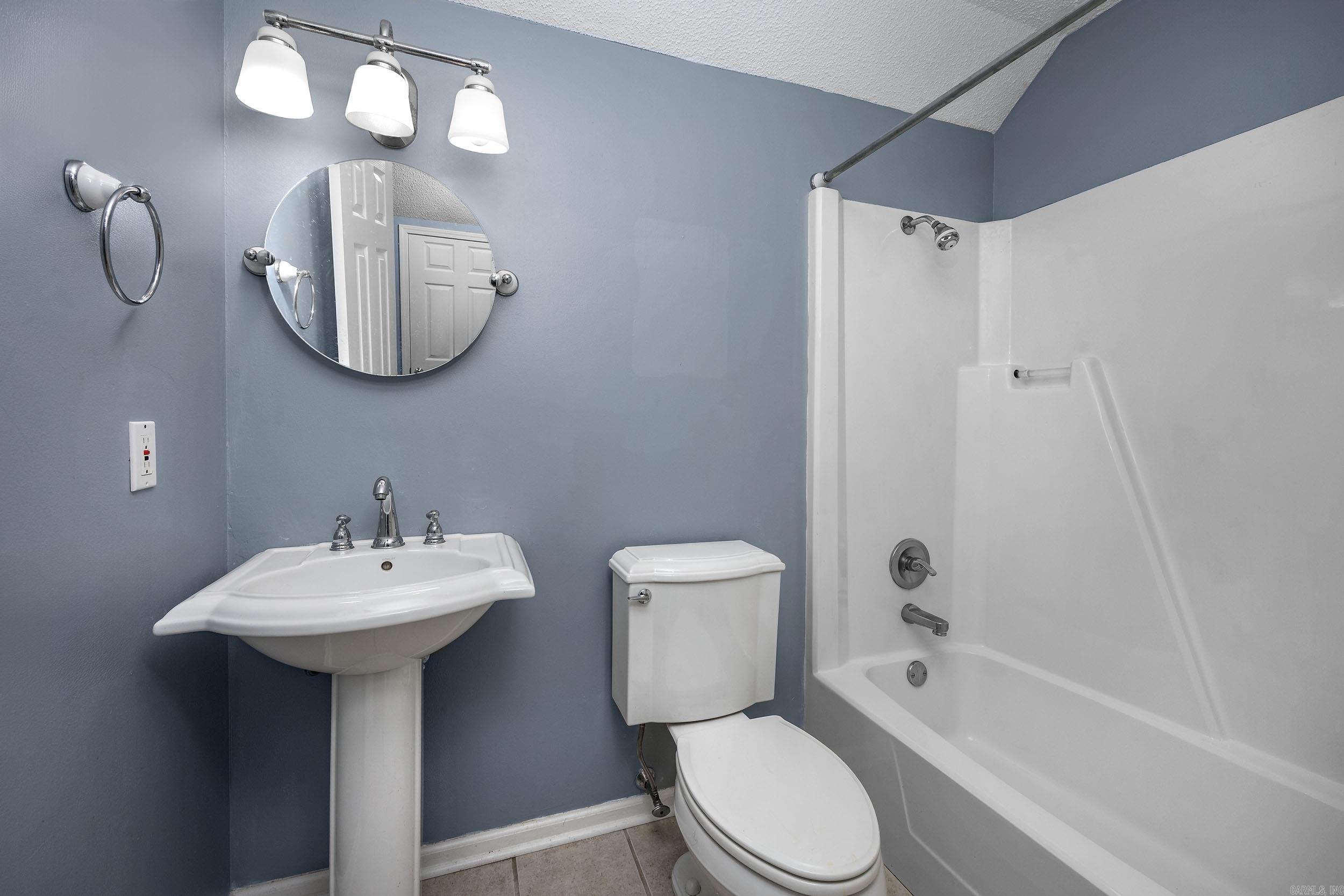 2802 Southgate Dr  Malvern, AR