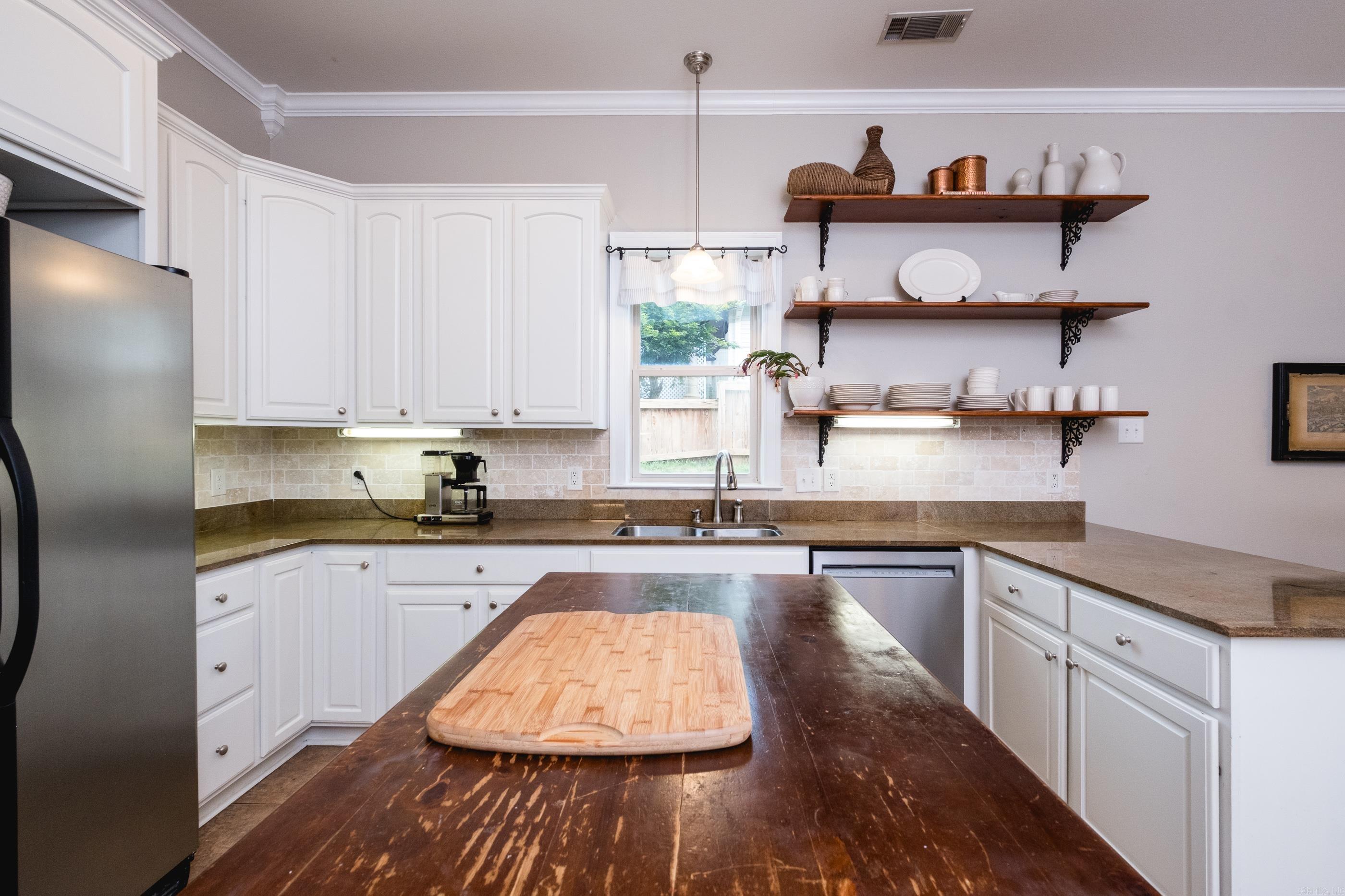 12425 Brodie Creek Trail  Little Rock, AR