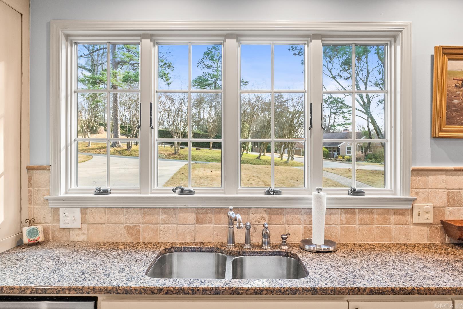 7 Gay  Little Rock, AR