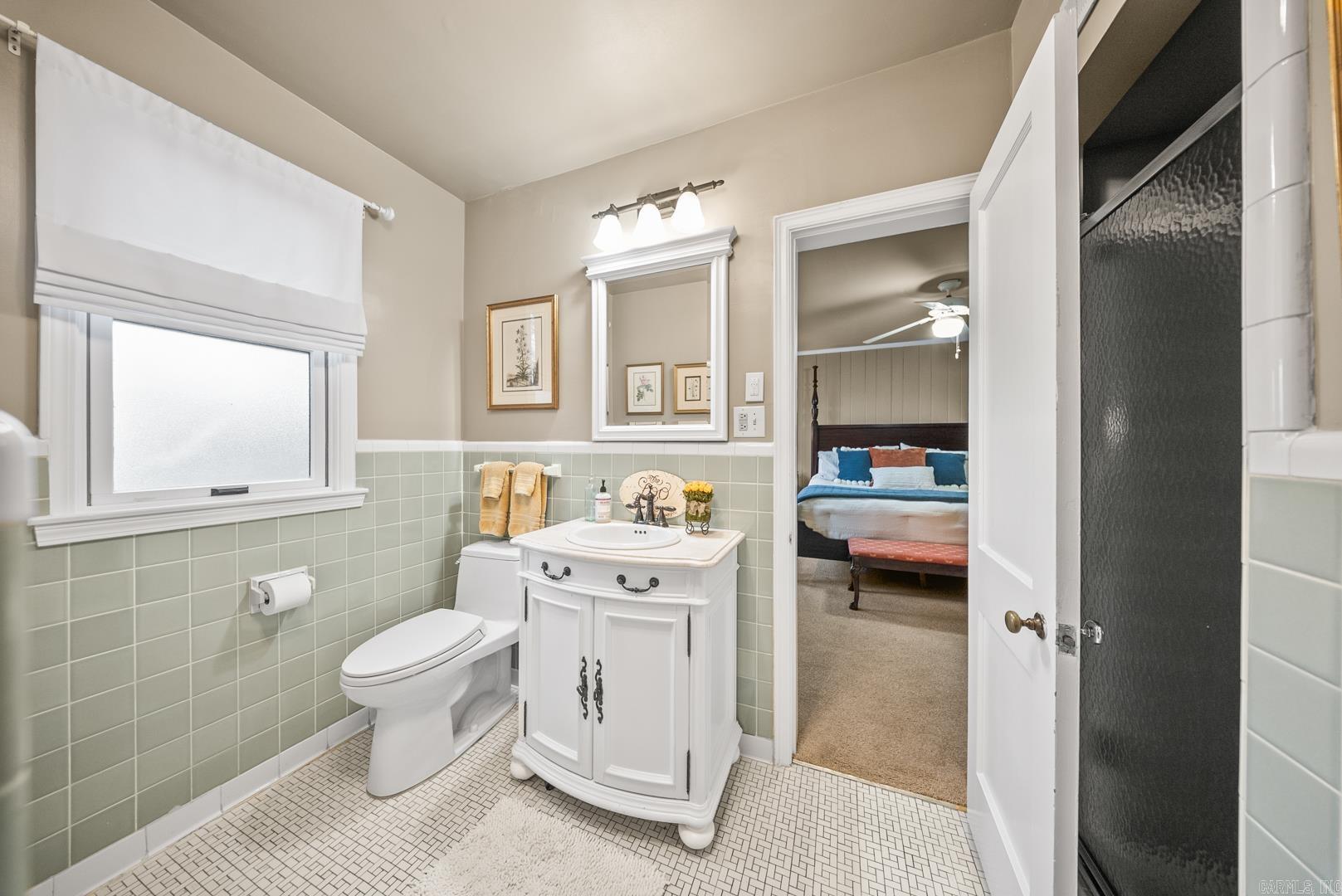 7 Gay  Little Rock, AR