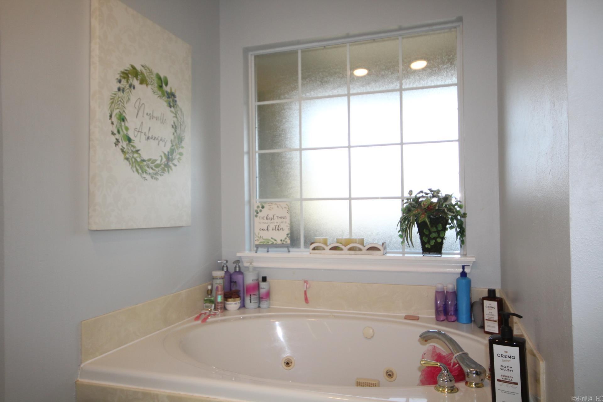 103 Pathway Cir  Nashville, AR