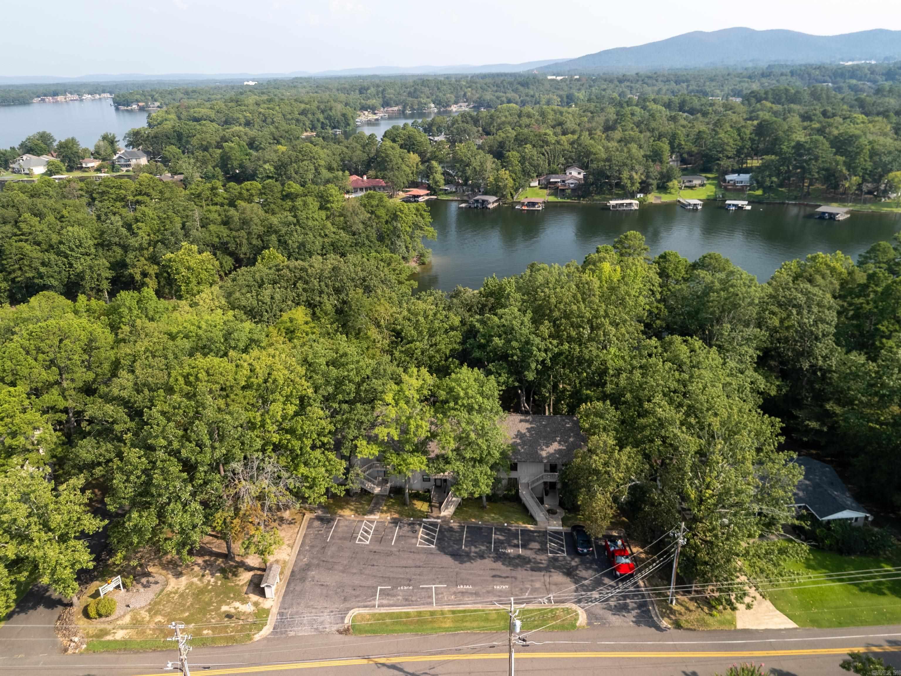 1134 Twin Points  Hot Springs, AR