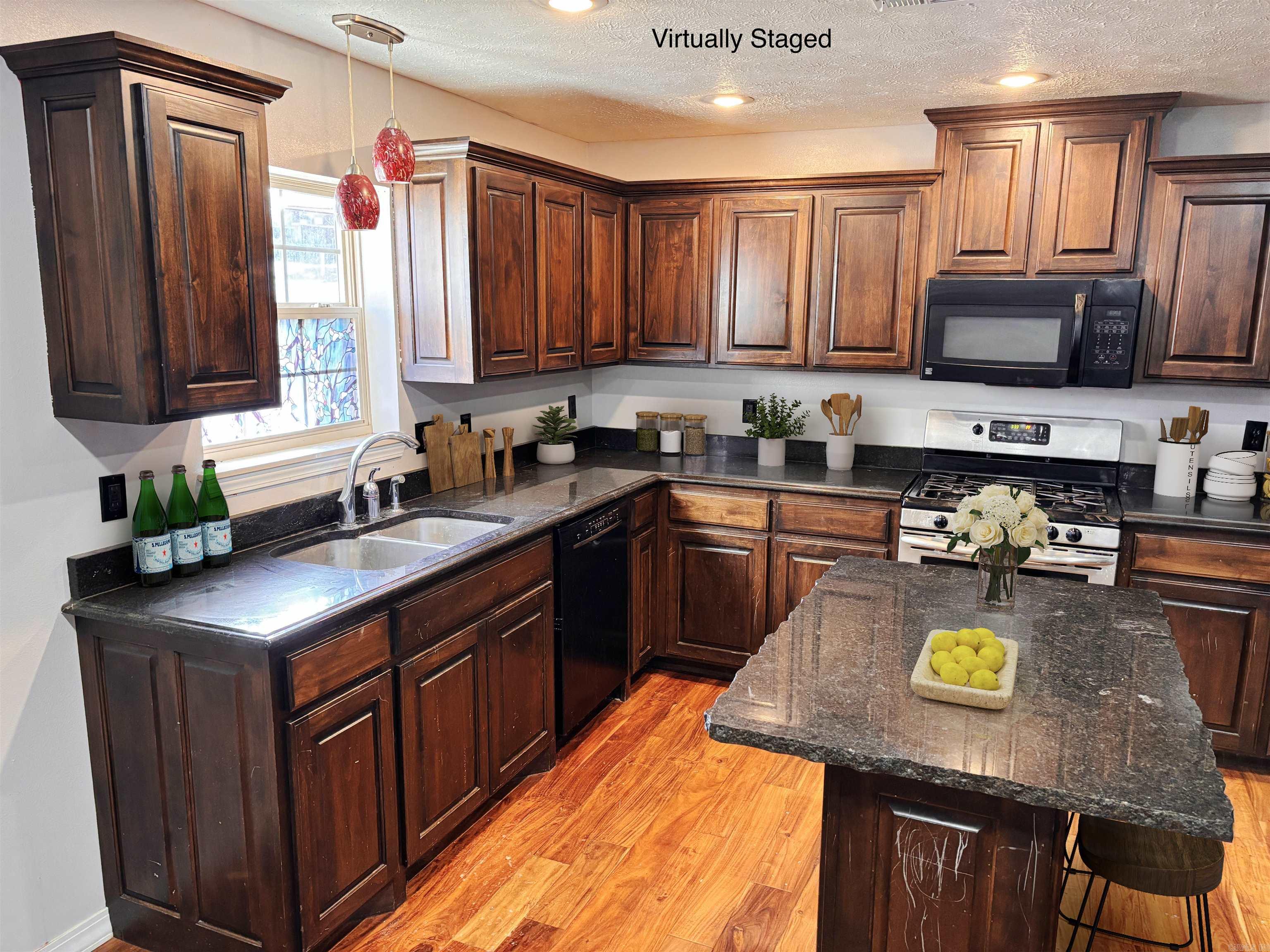 301 W Hill Street Alpena, AR 72611