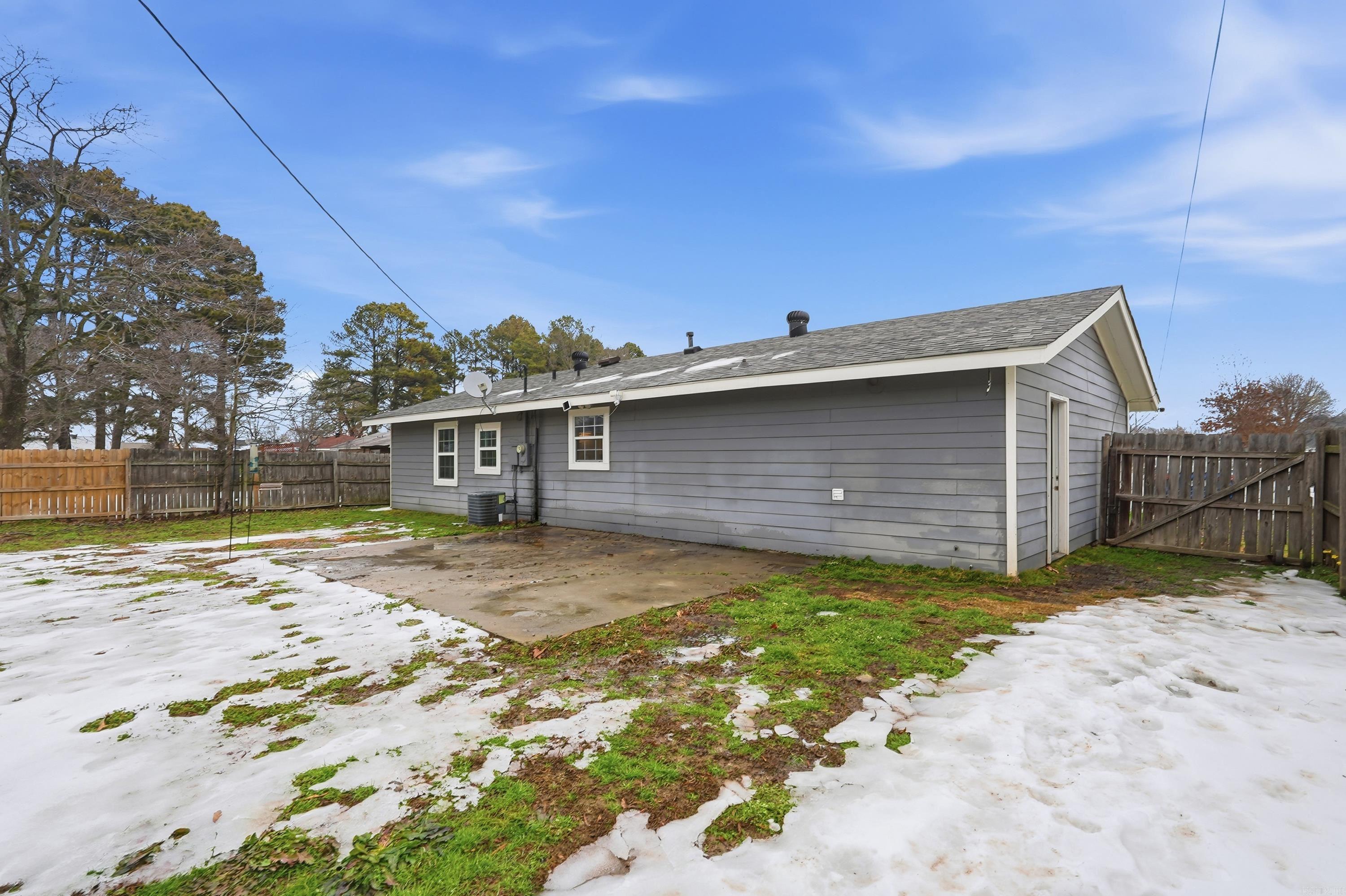 110 Lynn  Lonoke, AR