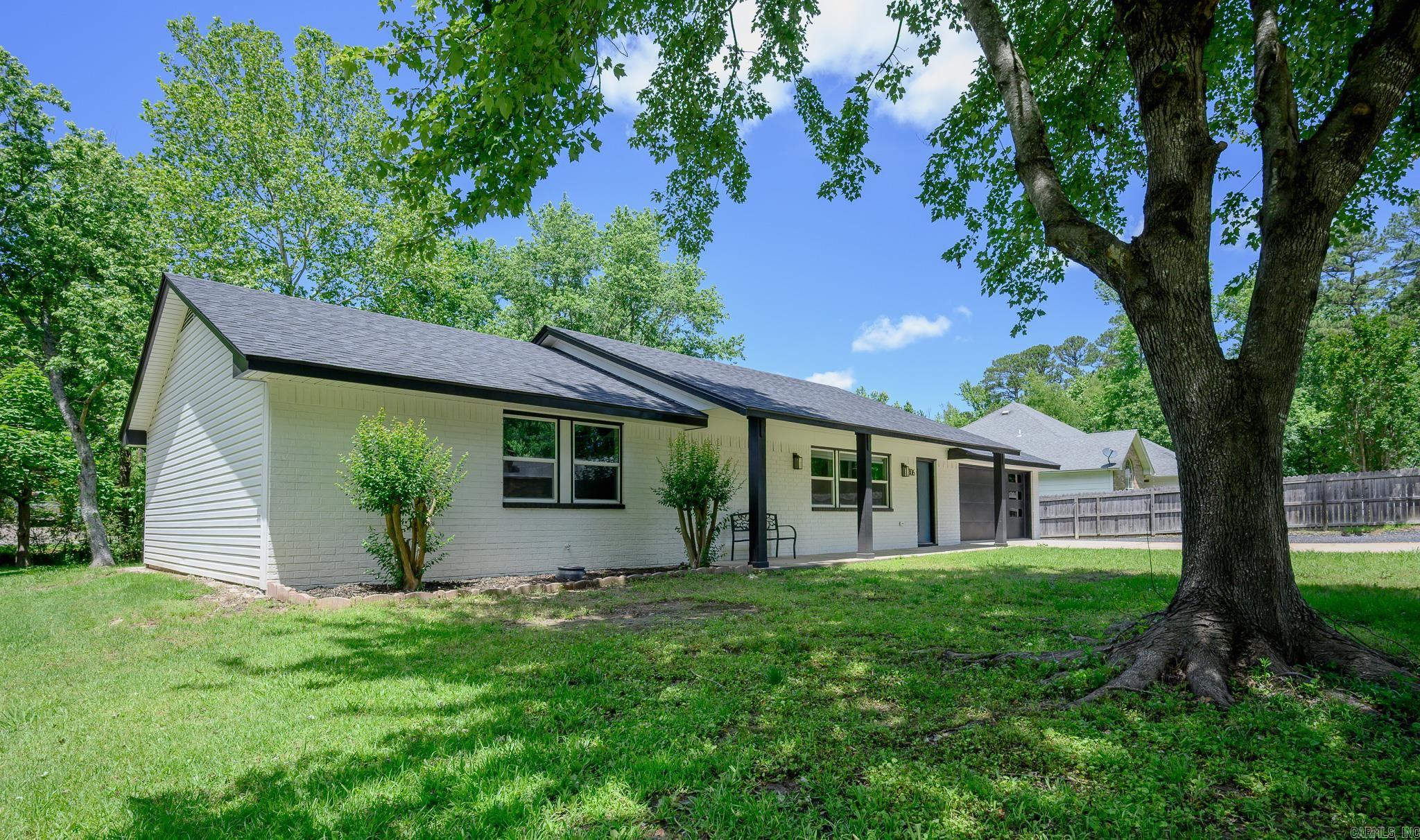 306 Gary Dr.  Mena, AR