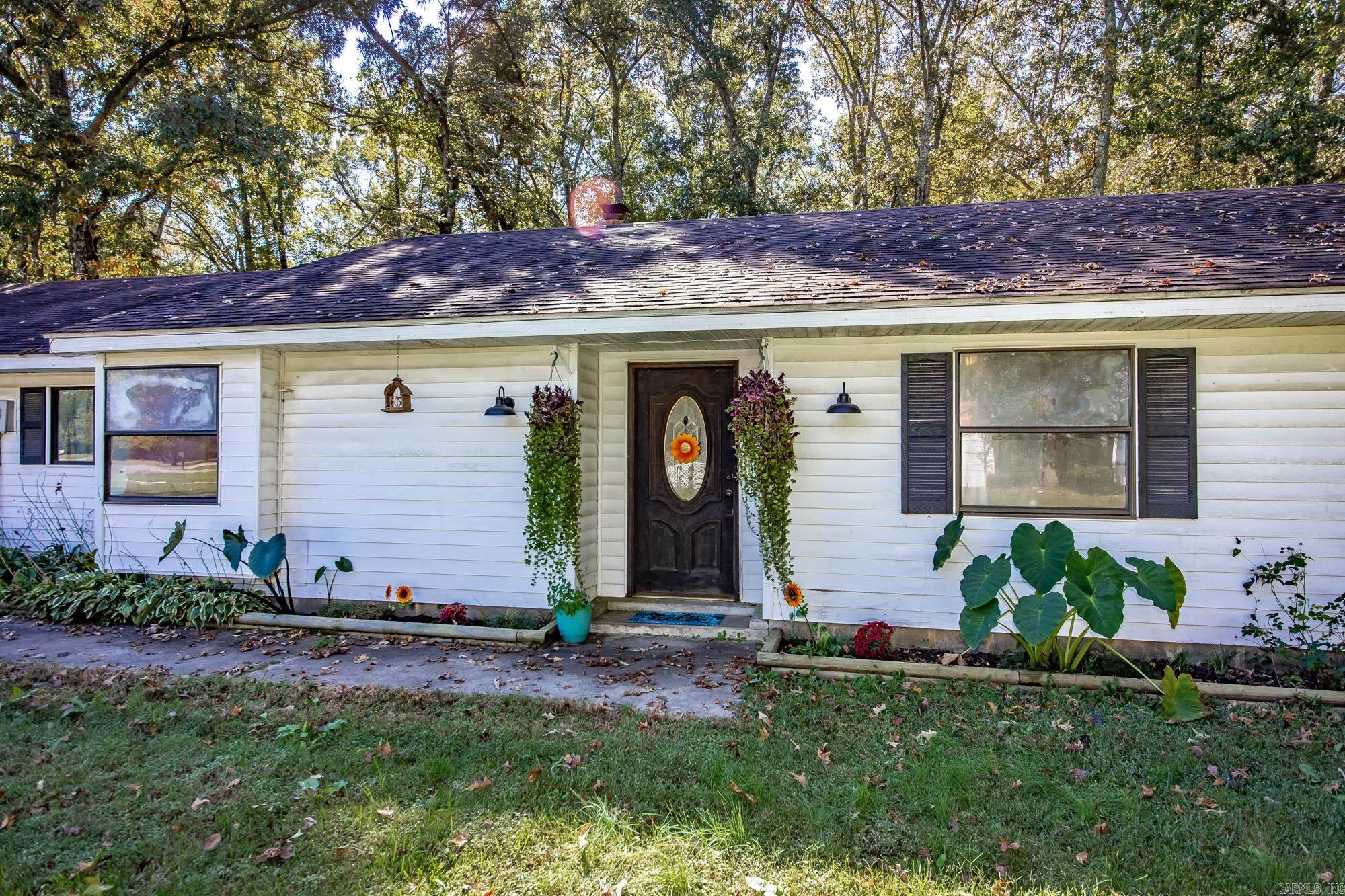 197 Jones  El Paso, AR