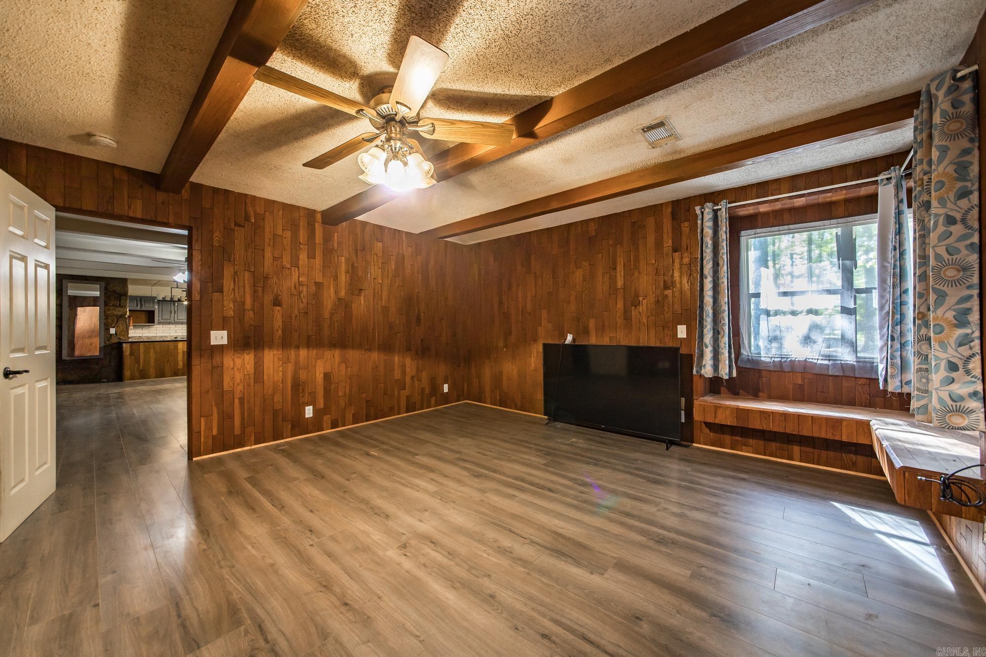 197 Jones  El Paso, AR