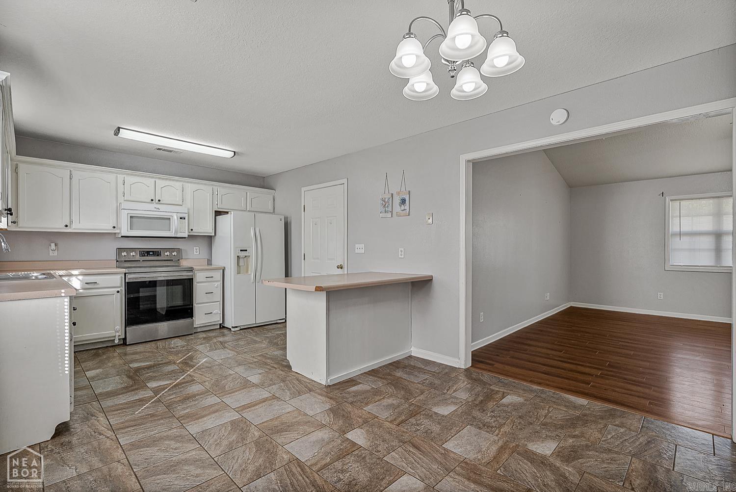 2802 N 4th  Paragould, AR