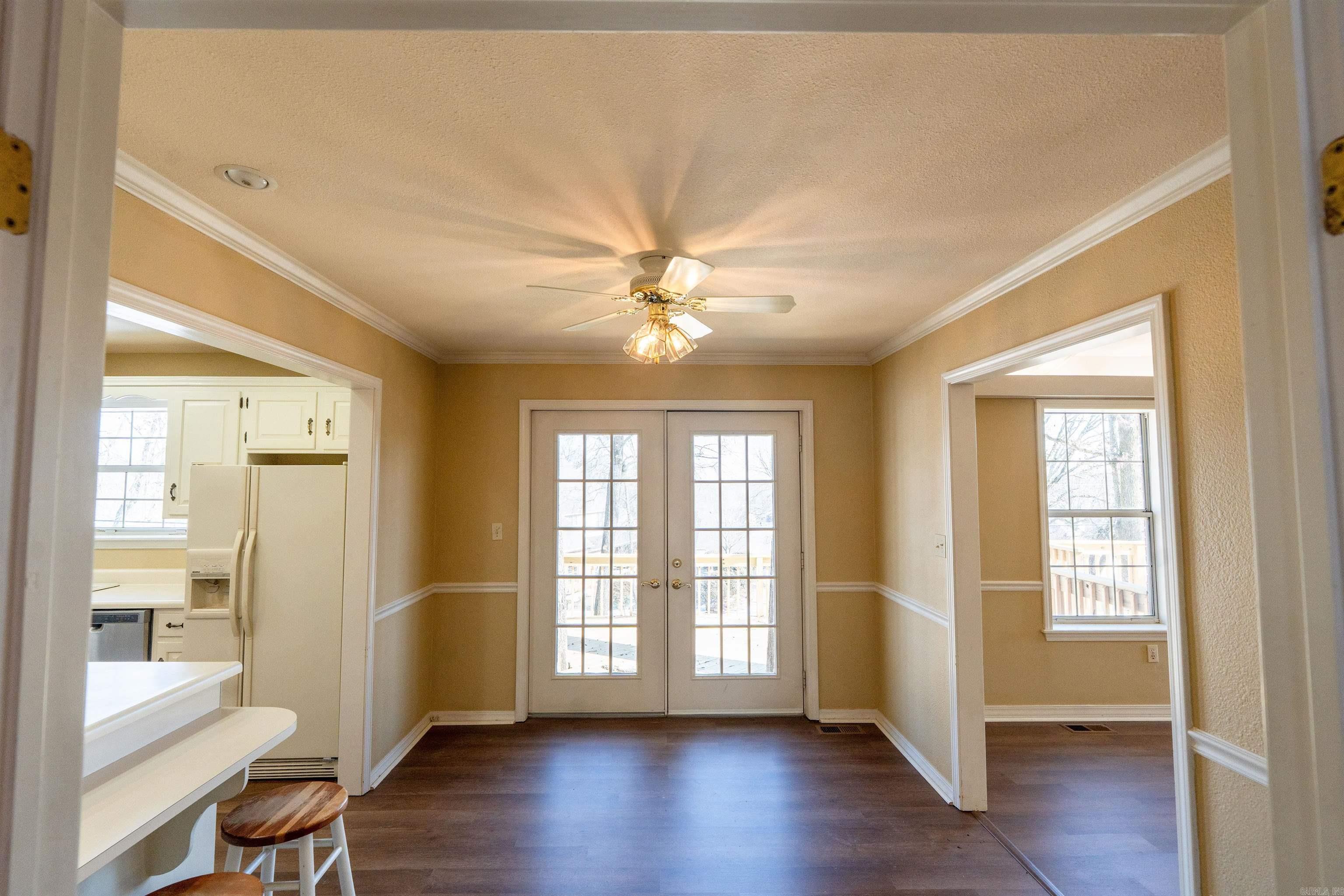 118 Red Oak Dr  Searcy, AR