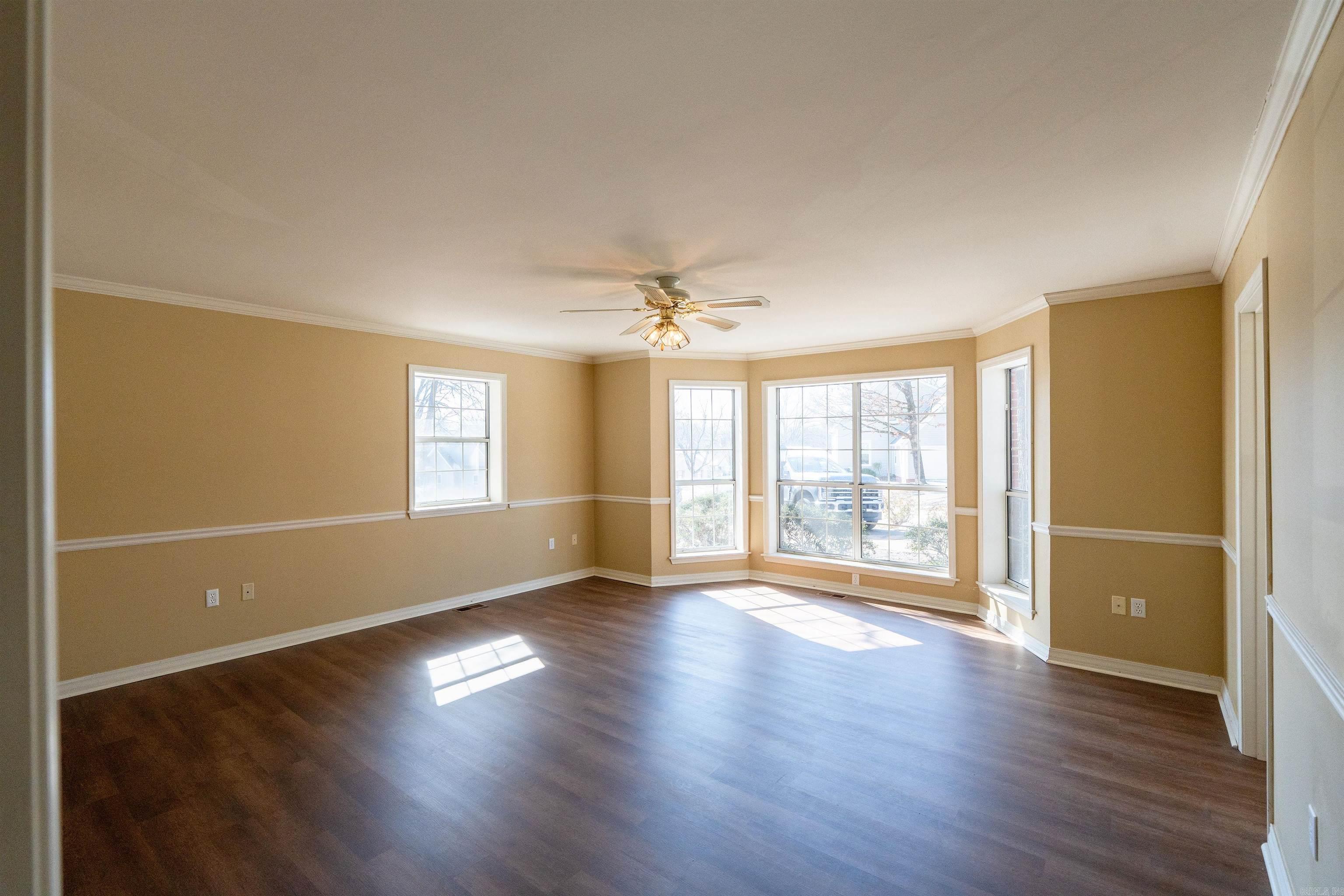 118 Red Oak Dr  Searcy, AR