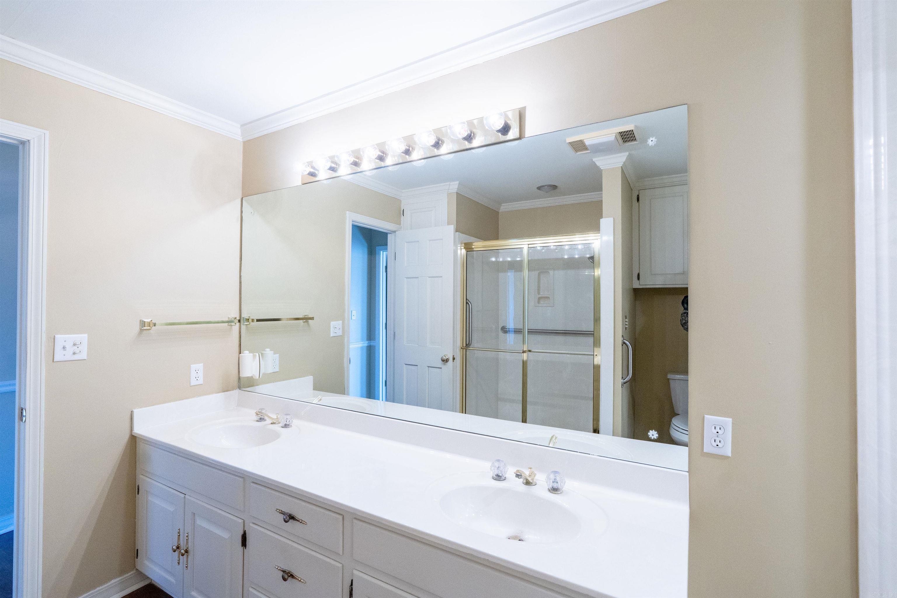 118 Red Oak Dr  Searcy, AR