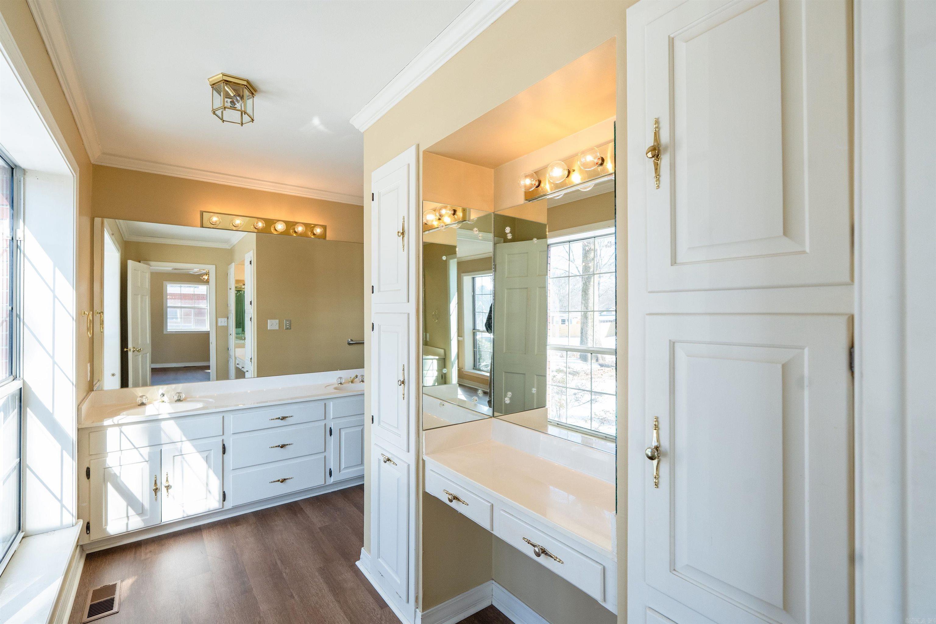 118 Red Oak Dr  Searcy, AR