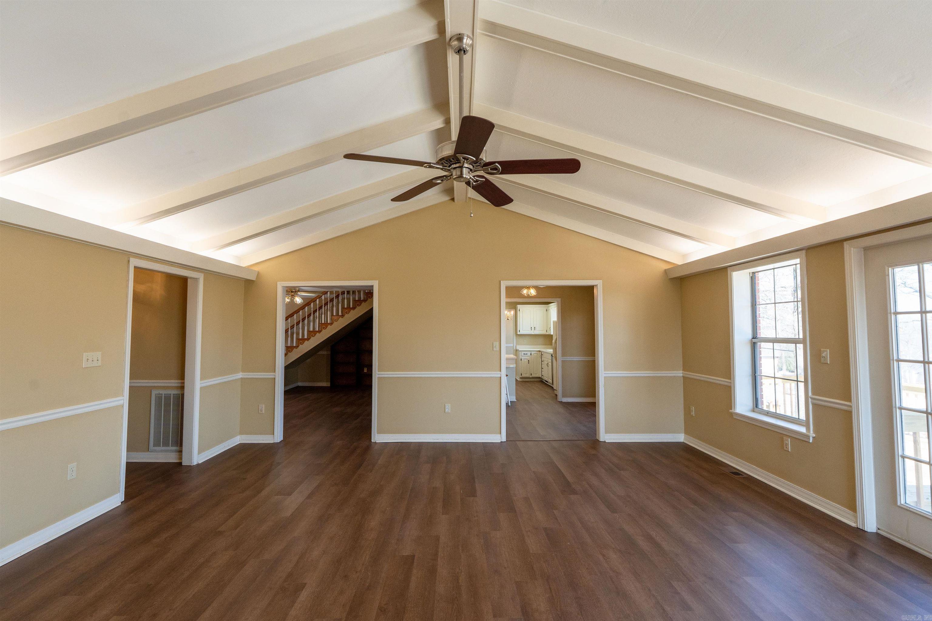 118 Red Oak Dr  Searcy, AR