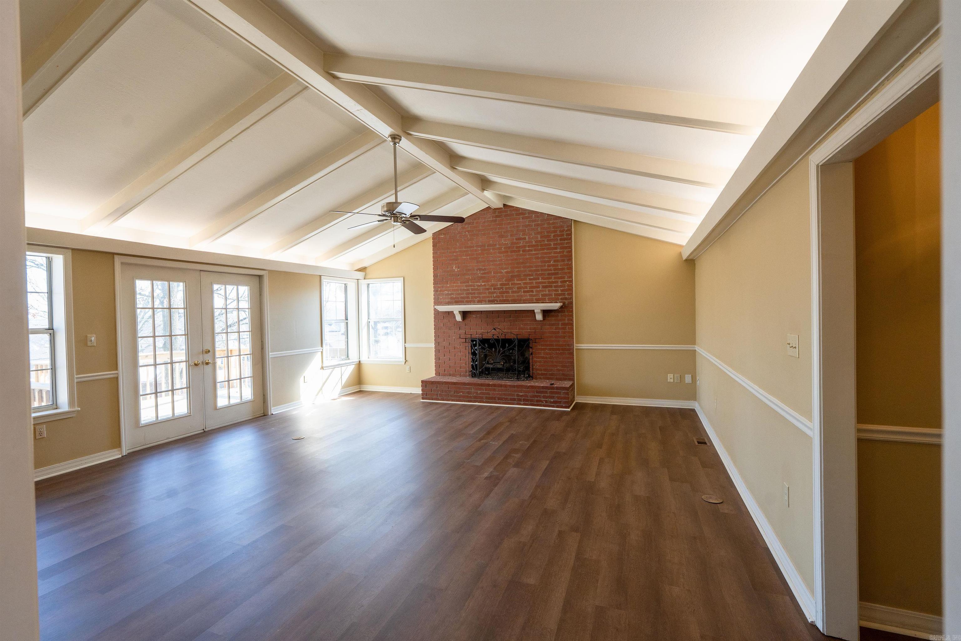 118 Red Oak Dr  Searcy, AR