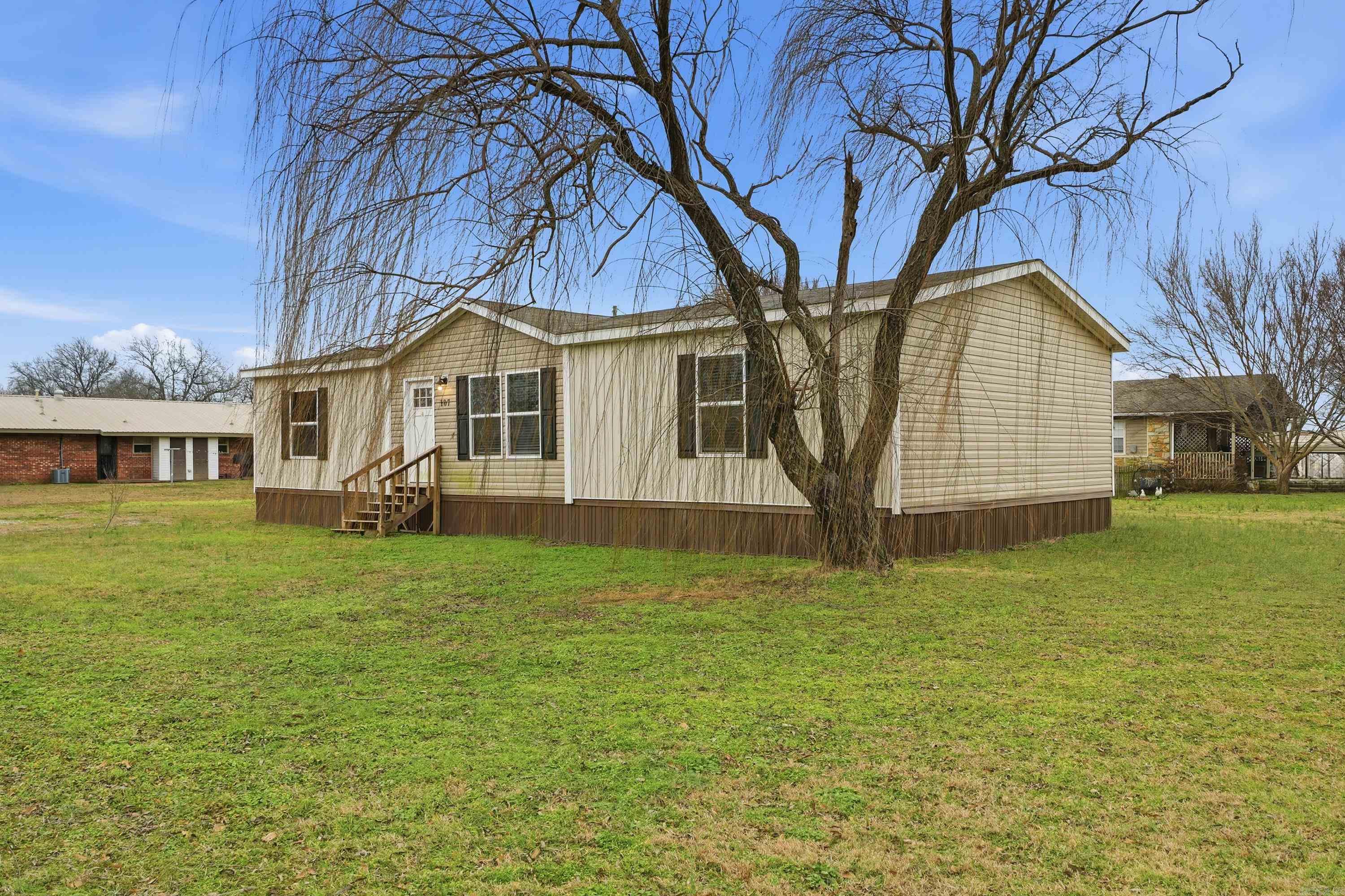 107 Kelly  Caraway, AR