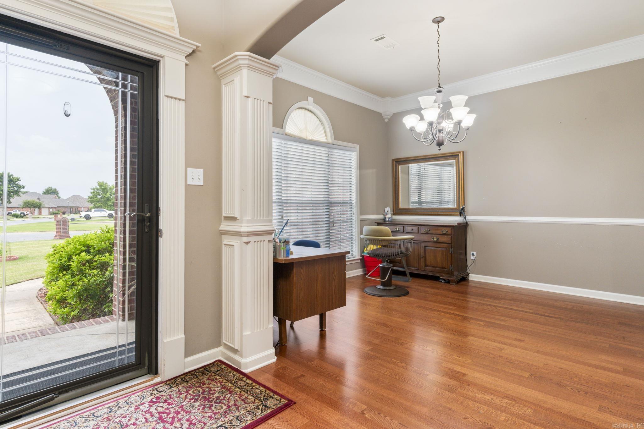 223 Maranes Cir  Maumelle, AR