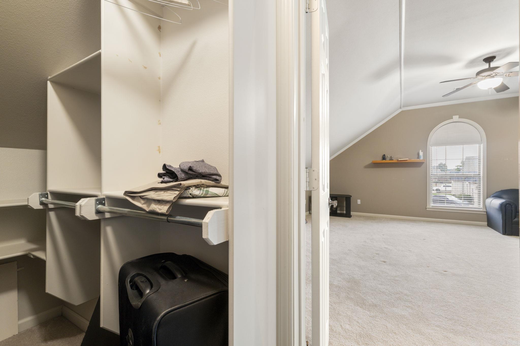 223 Maranes Cir  Maumelle, AR