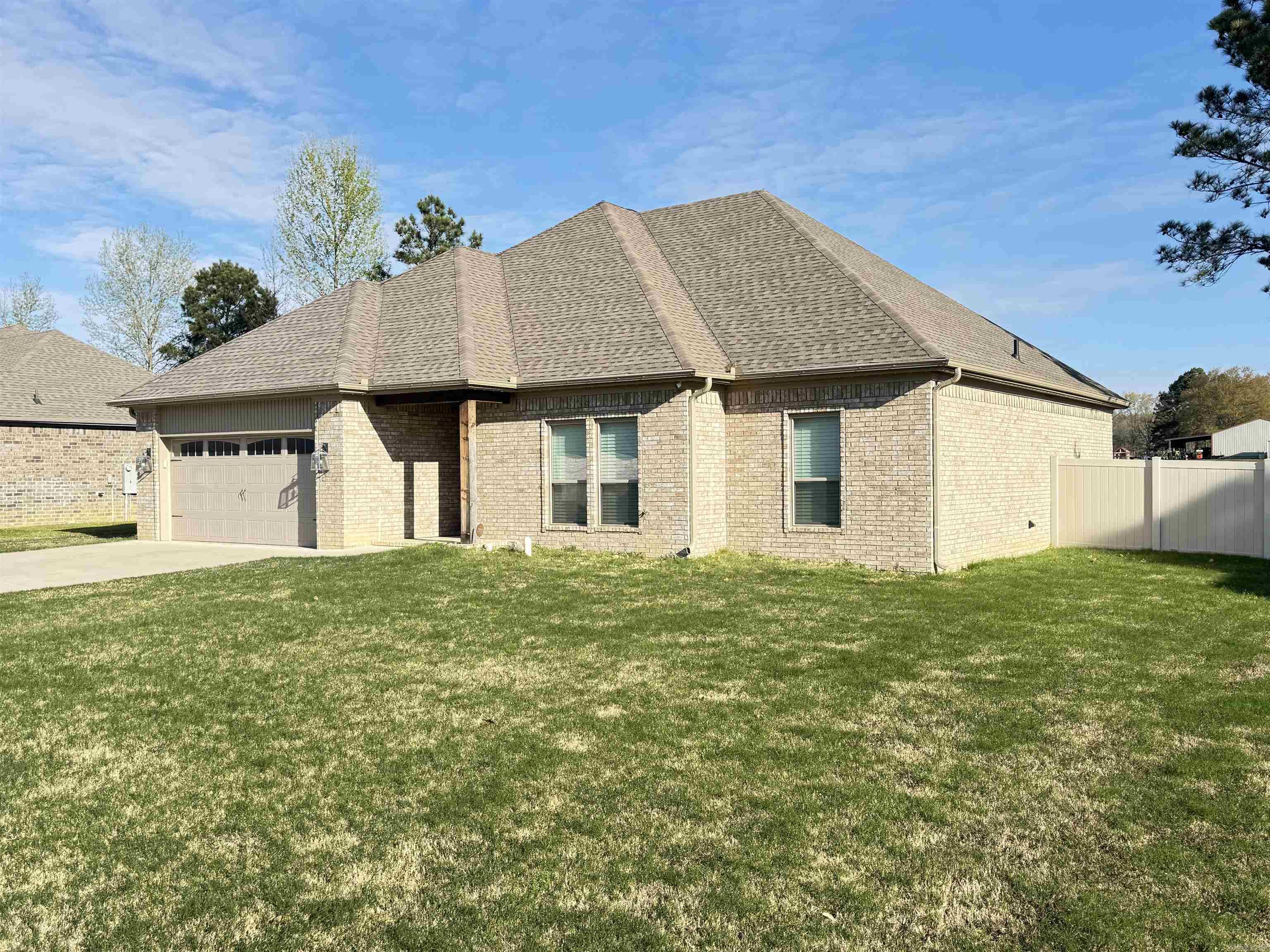 104 Hayden Beebe, AR 72012