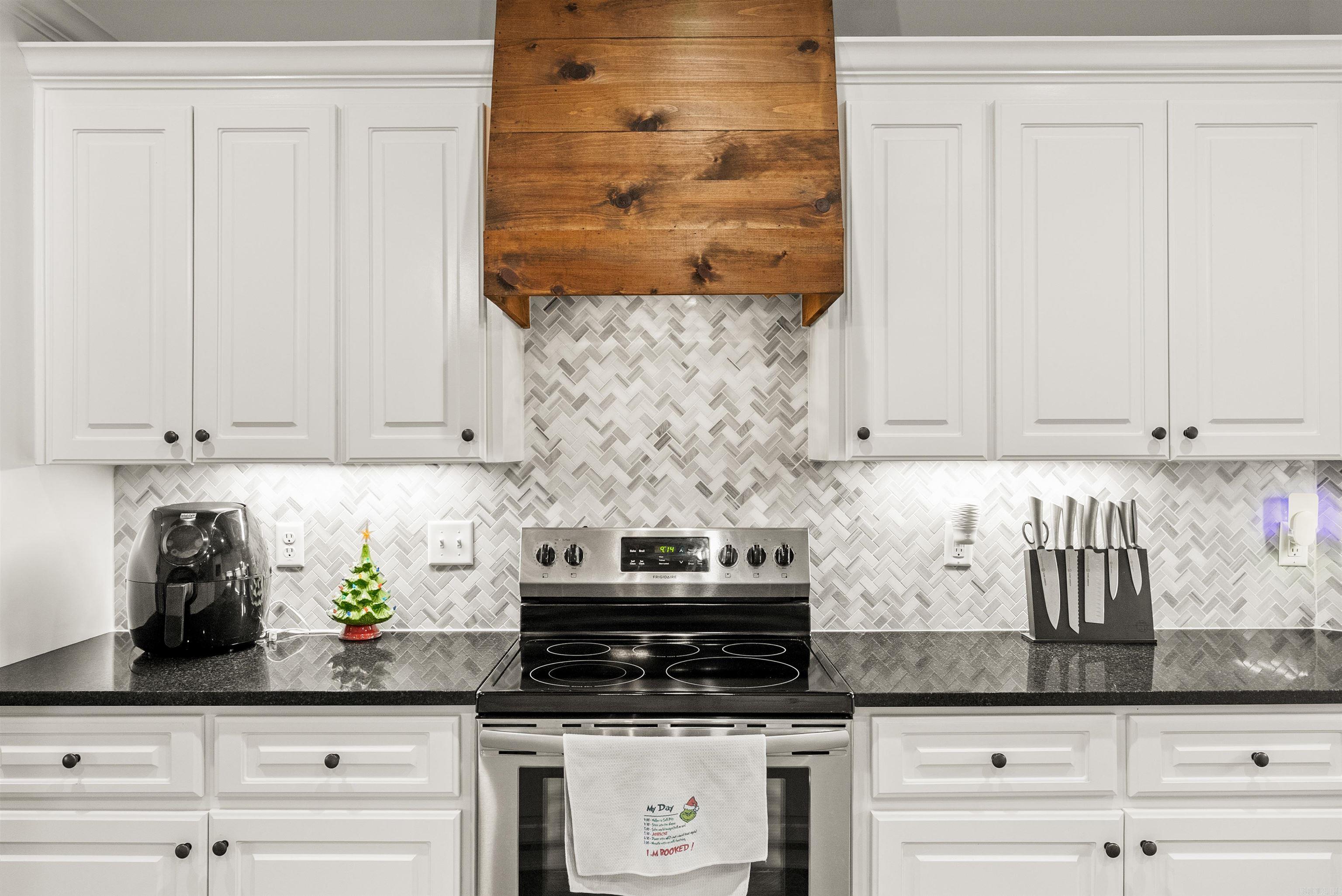 104 Hayden Beebe, AR 72012