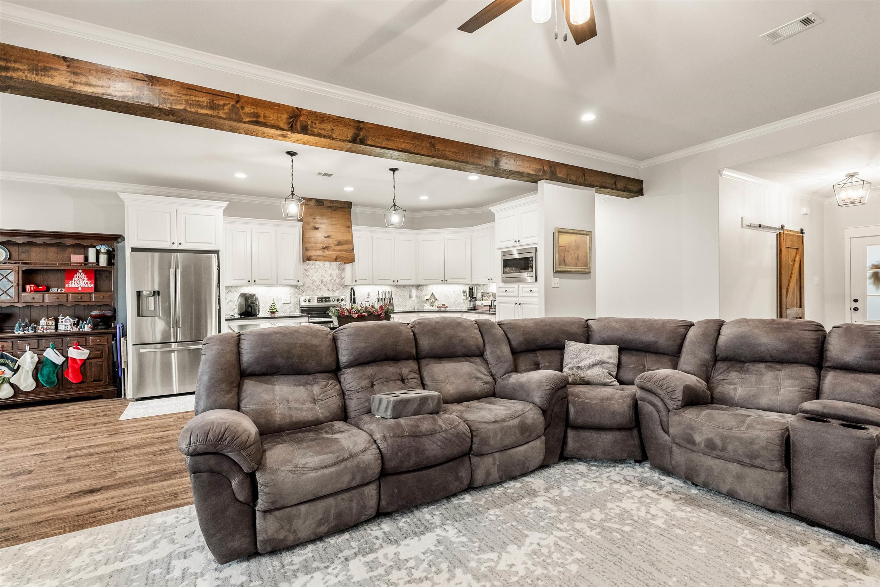 104 Hayden Beebe, AR 72012