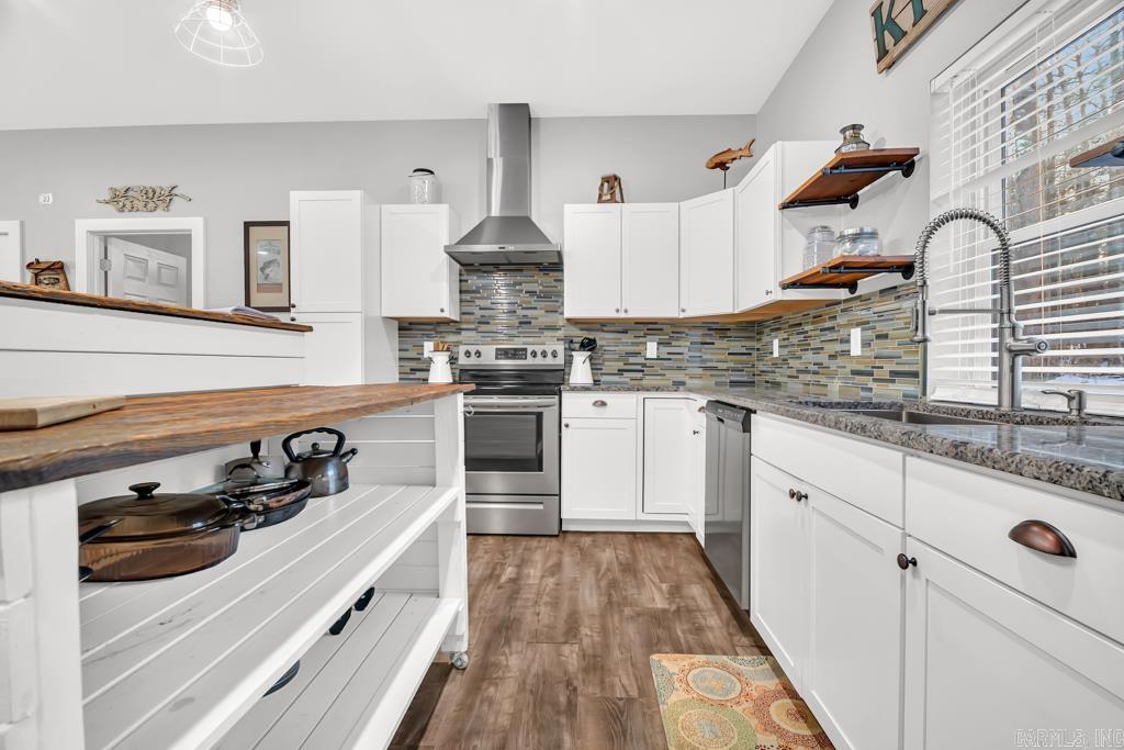 10176 Nimrod  Plainview, AR