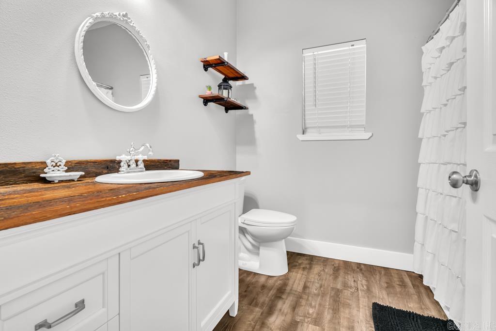 10176 Nimrod  Plainview, AR