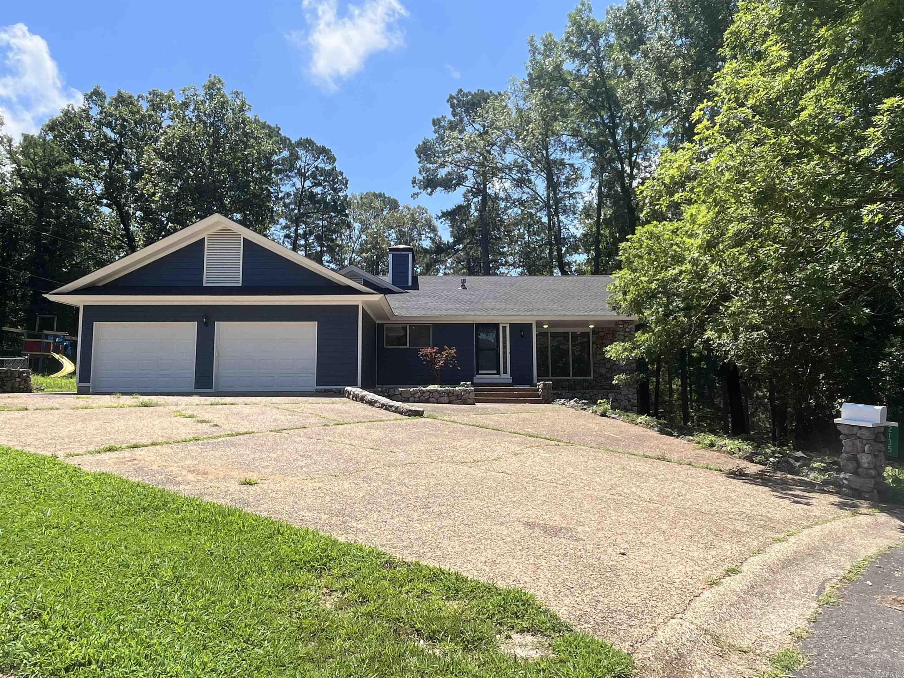 2135 Pine Hill  Malvern, AR