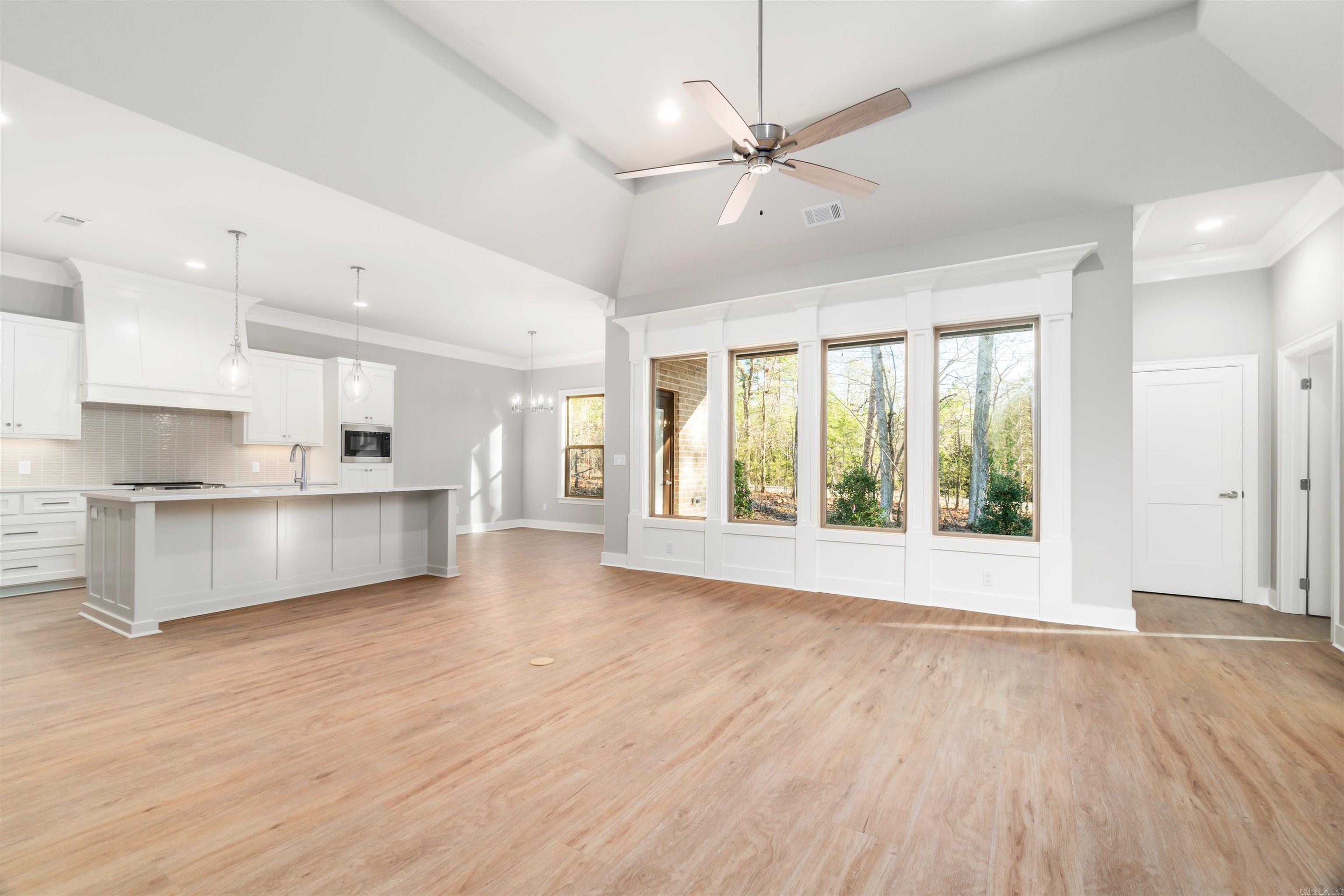 6 Acambaro Place Hot Springs Village, AR 71909