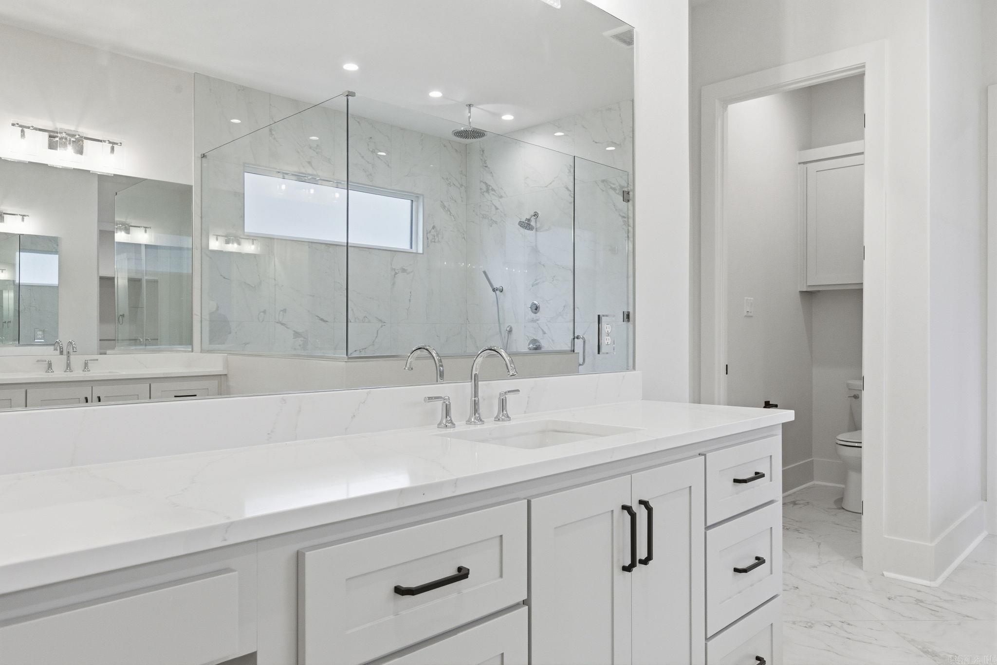 311 Devoe Bend  Maumelle, AR