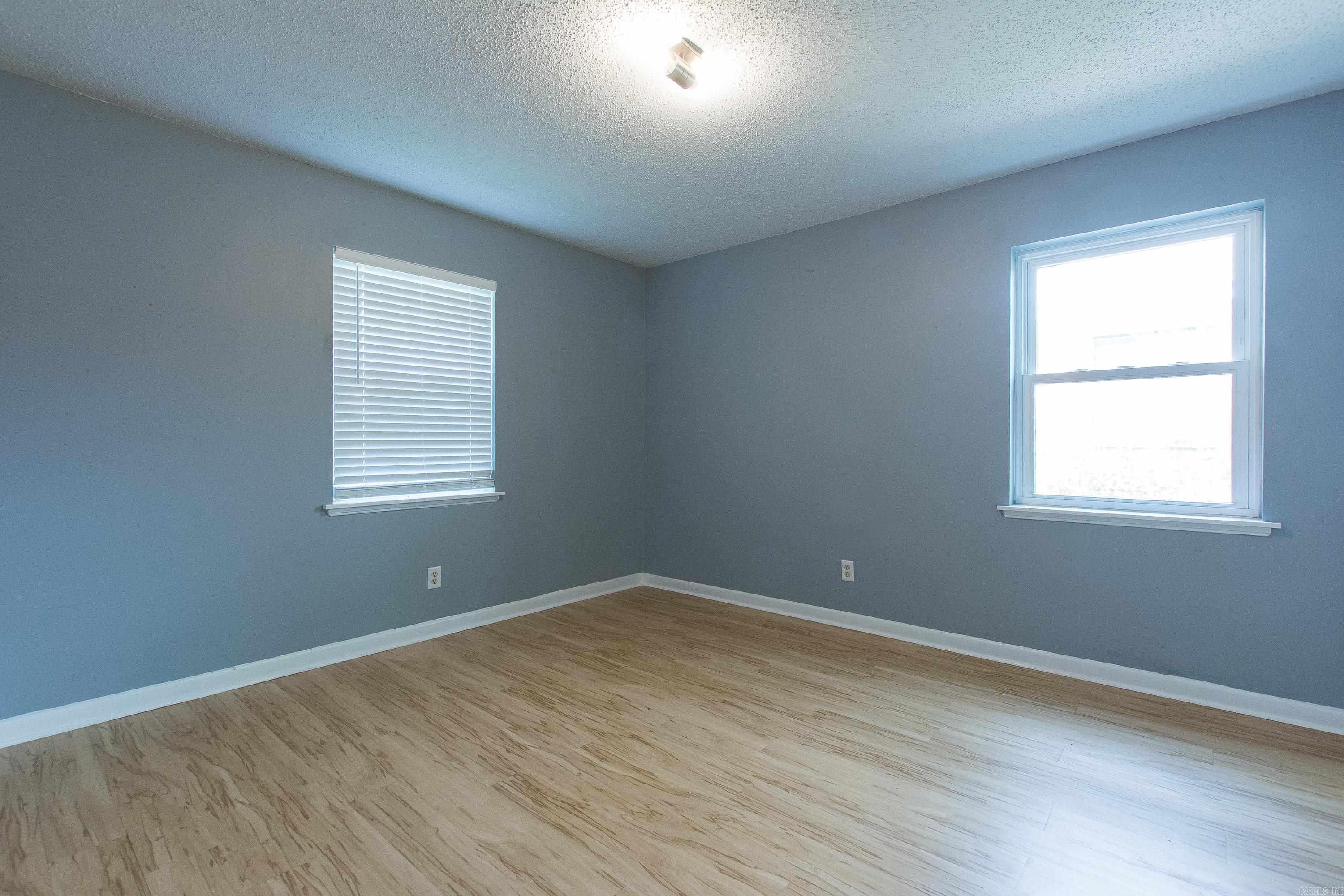 35 Bradford Drive Little Rock, AR 72227