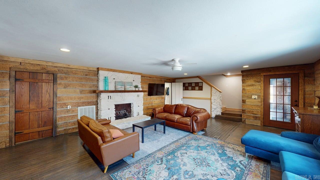 1910 Hillman Street  Conway, AR