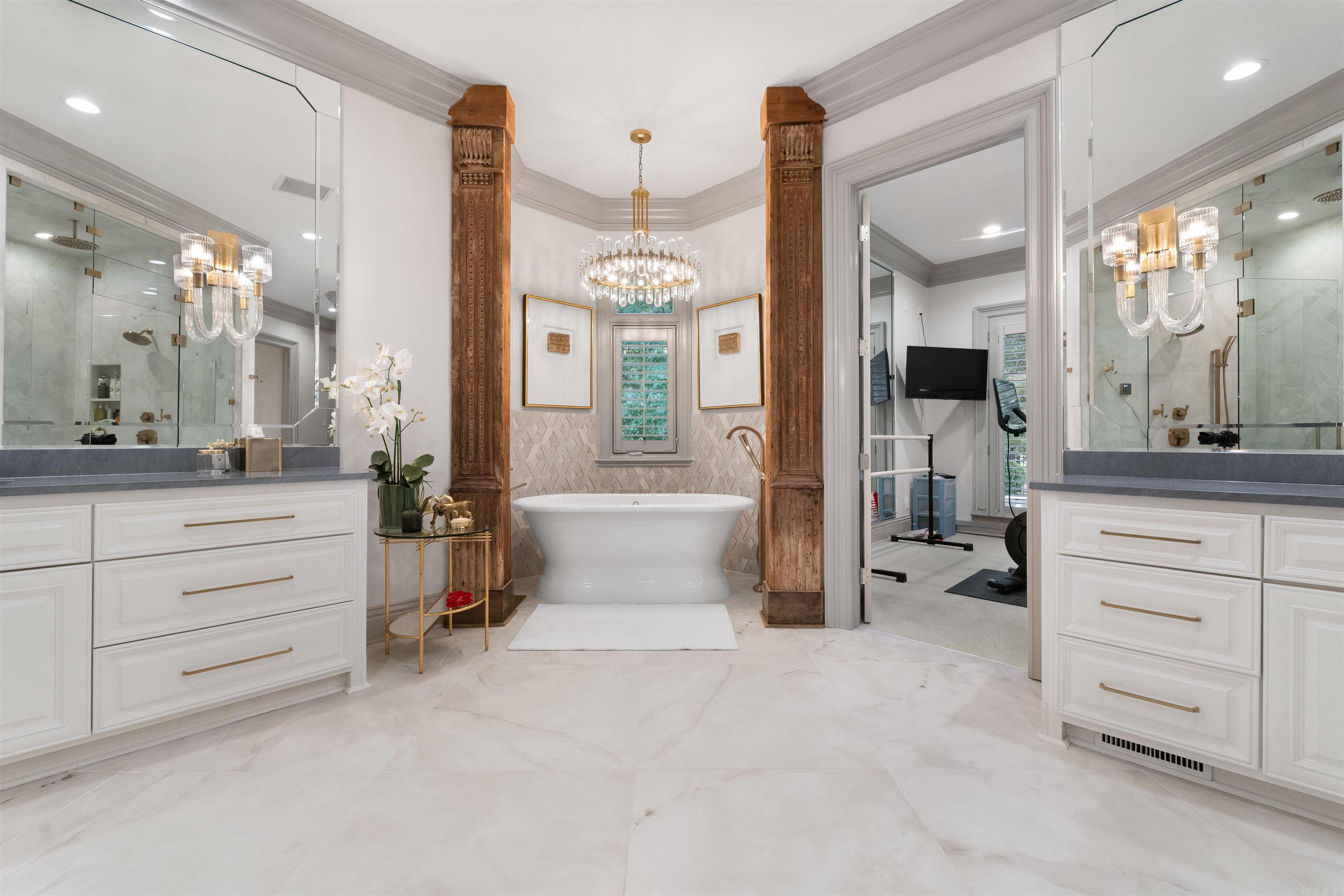 67 Sologne  Little Rock, AR