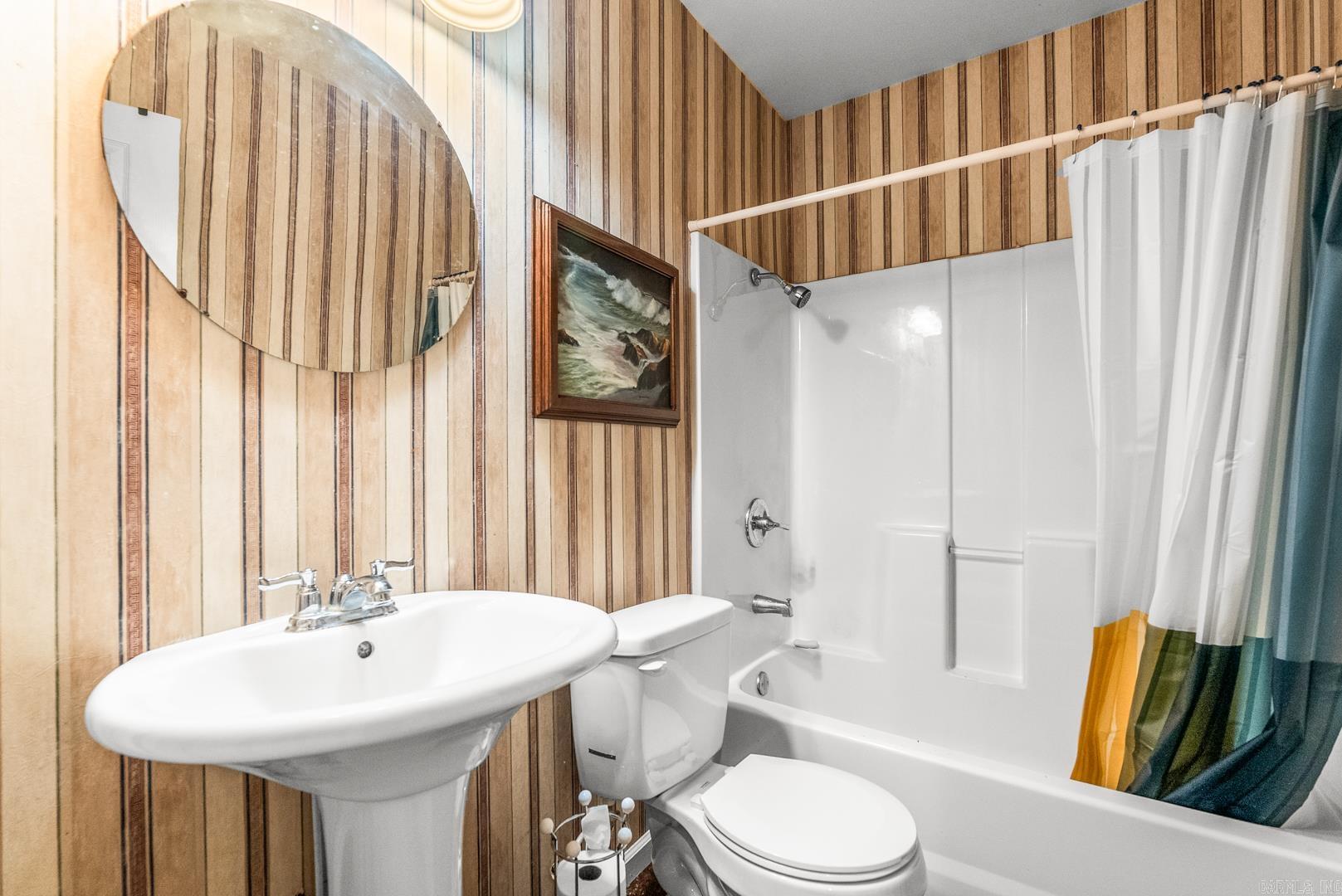 3550 Sam Claar Lane  Benton, AR