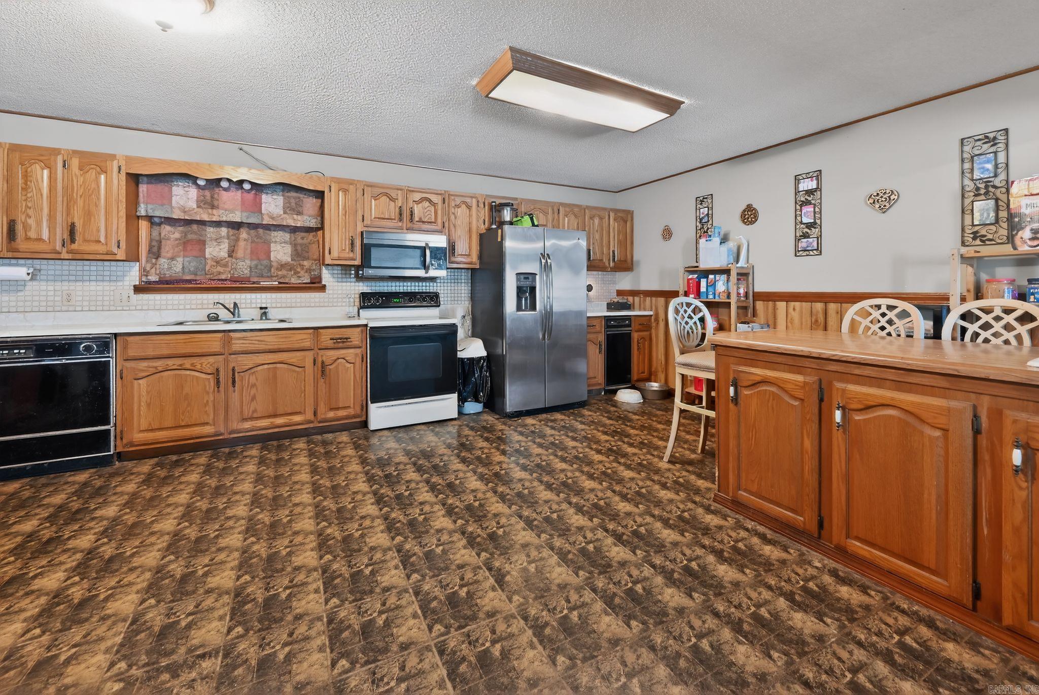 220 Davis  Newport, AR