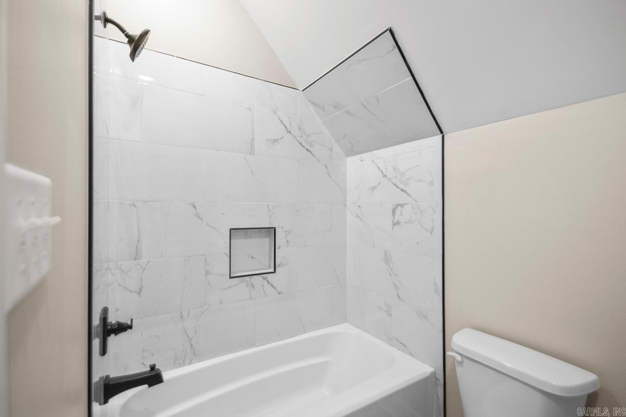 3021 Navajo Way  Benton, AR