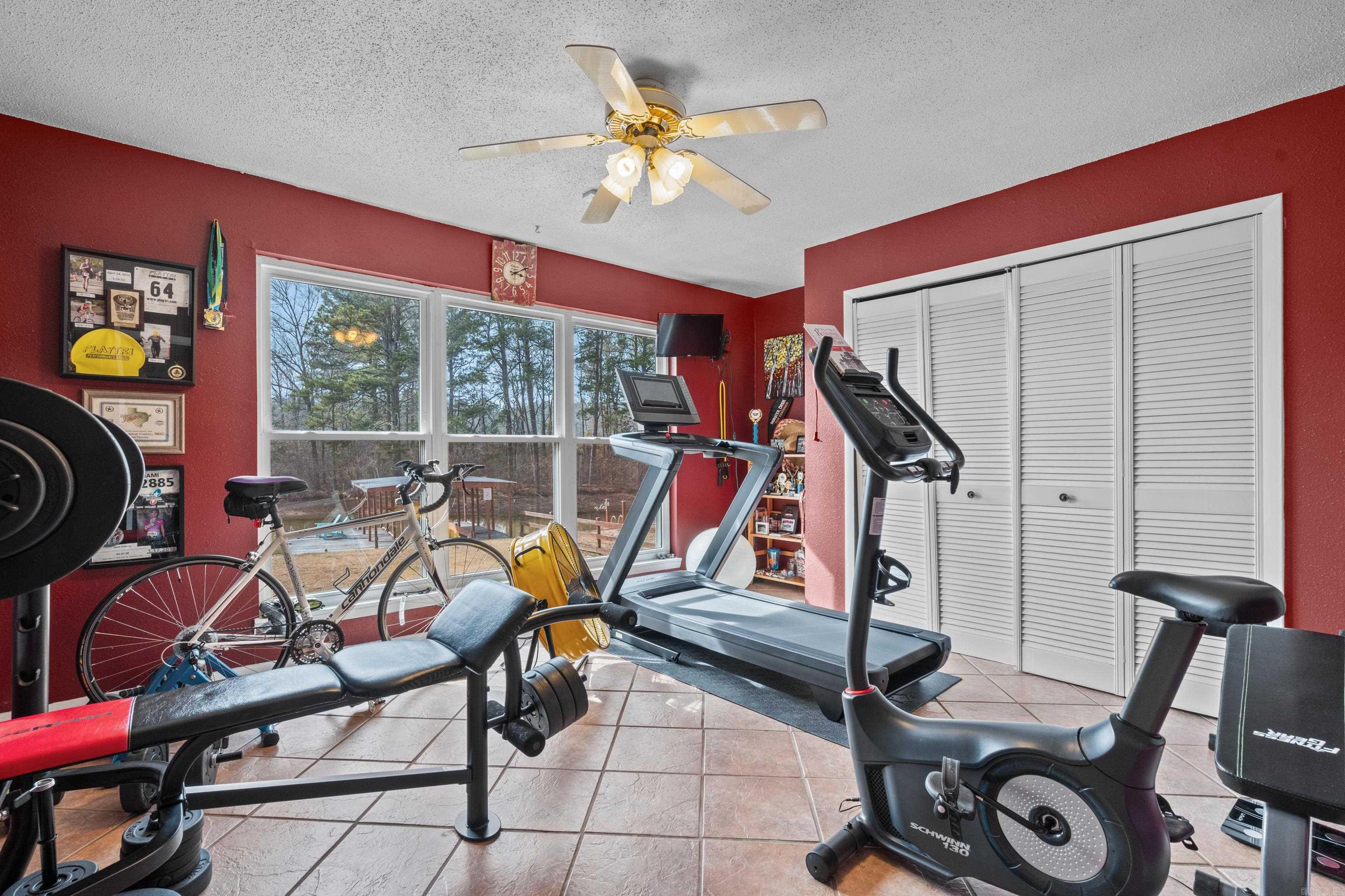 563 Kirschwood Dr  Hot Springs, AR